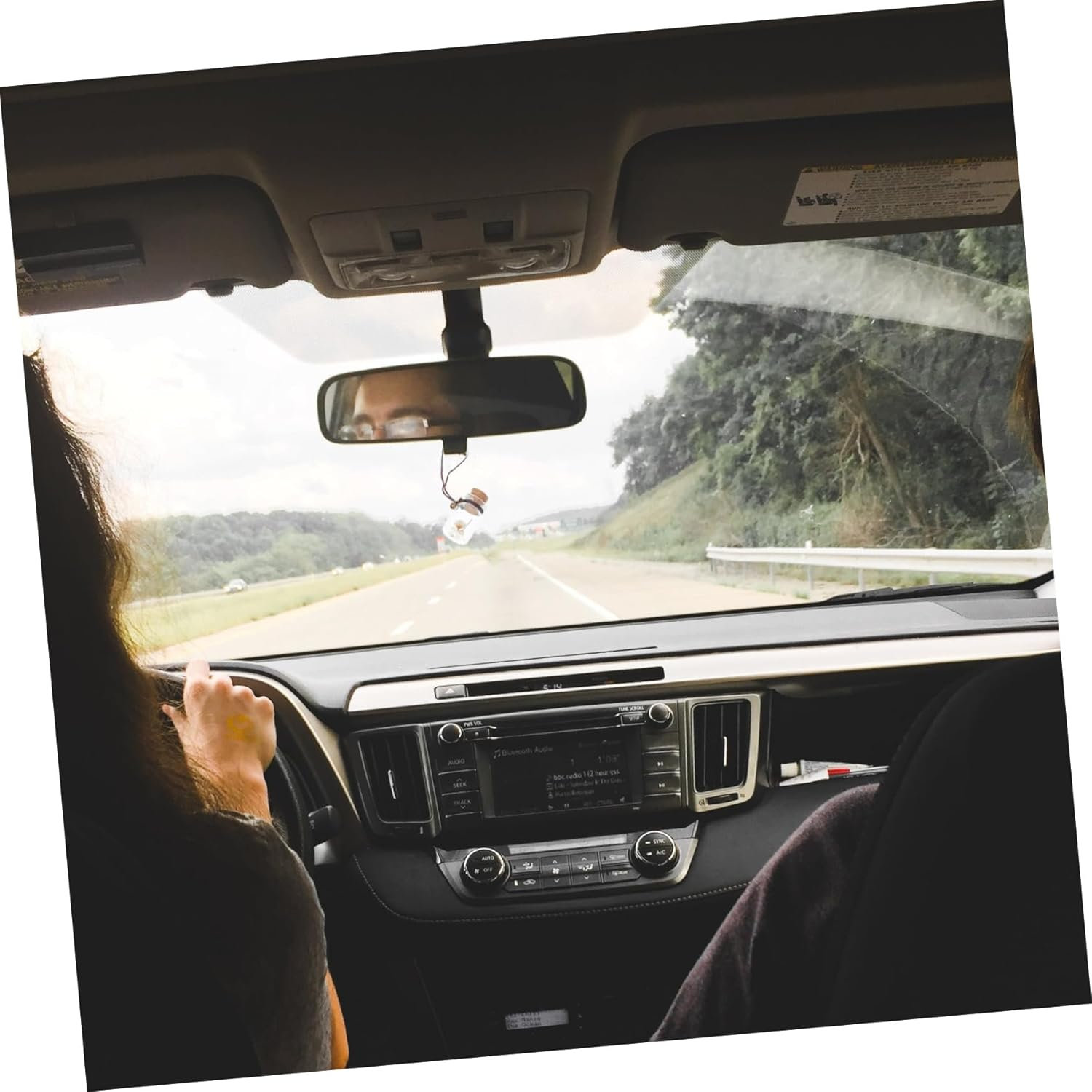 4Pcs Hanging Perfume Bottle Pendant Car Essential Oil Diffuser Decoration Empty Perfume Bottle Pendant for Car Interior image number 5