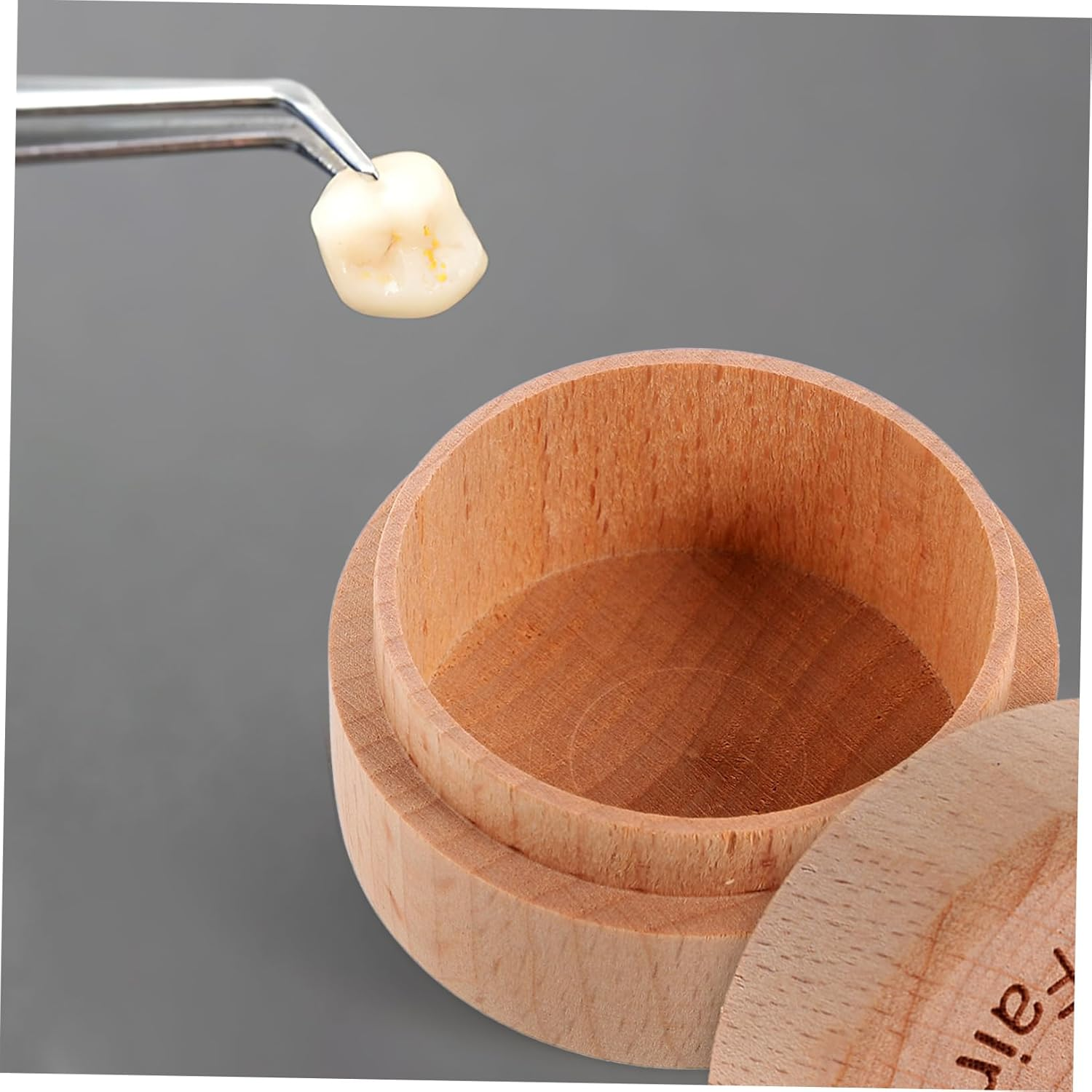 Deciduous Tooth Box for Boy Girl Material Keepsake Teeth Holder for Fetal Hair Storage Scenario image number 1