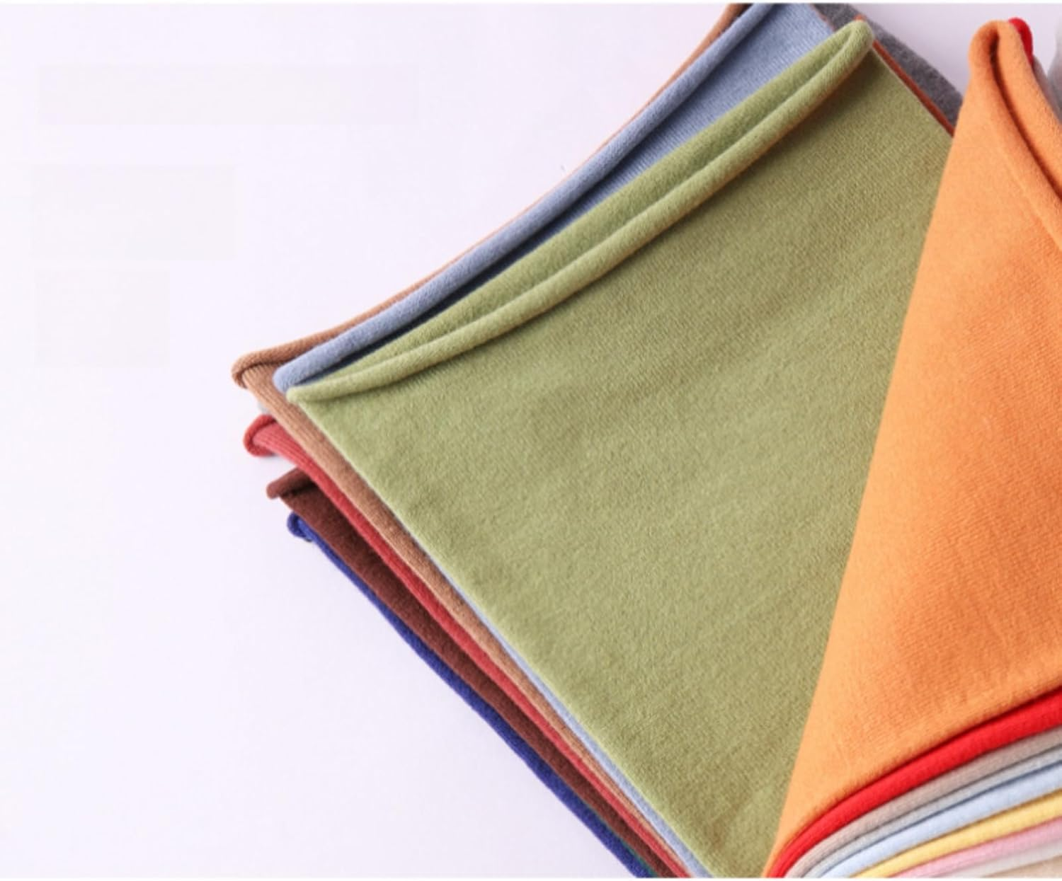 YWTAENOH 100% Cashmere Knitted Loop Scarf Warmer Cold Weather Neck Gaiter Soft Chunky Scarf for Men and Women - Beige image number 3