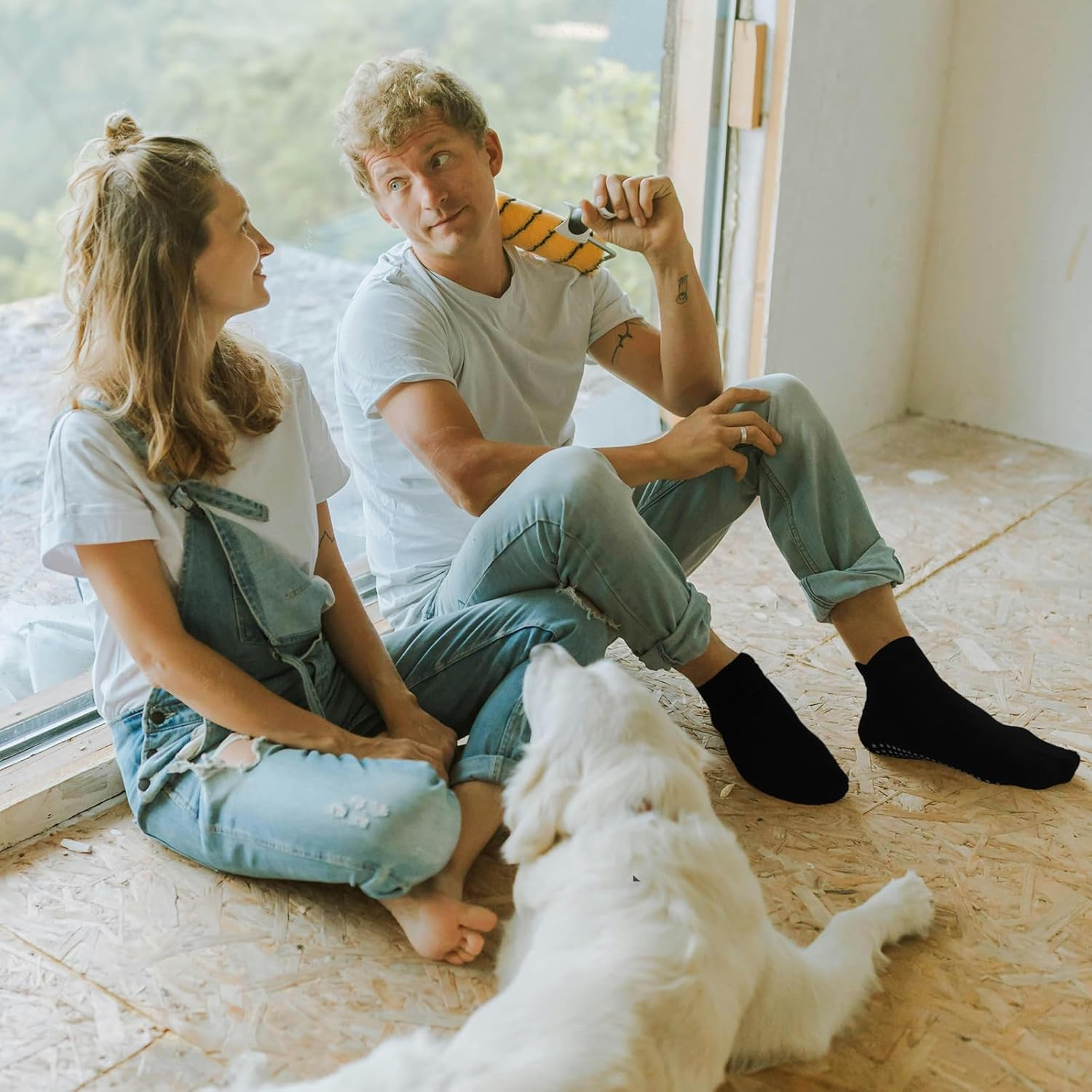 Fuelmefoot 4 Pairs Non Slip Grip Socks for Men Anti-Skid Gripper Socks Ankle Grippy Socks for Hospital, Pilates, Yoga Workout image number 2