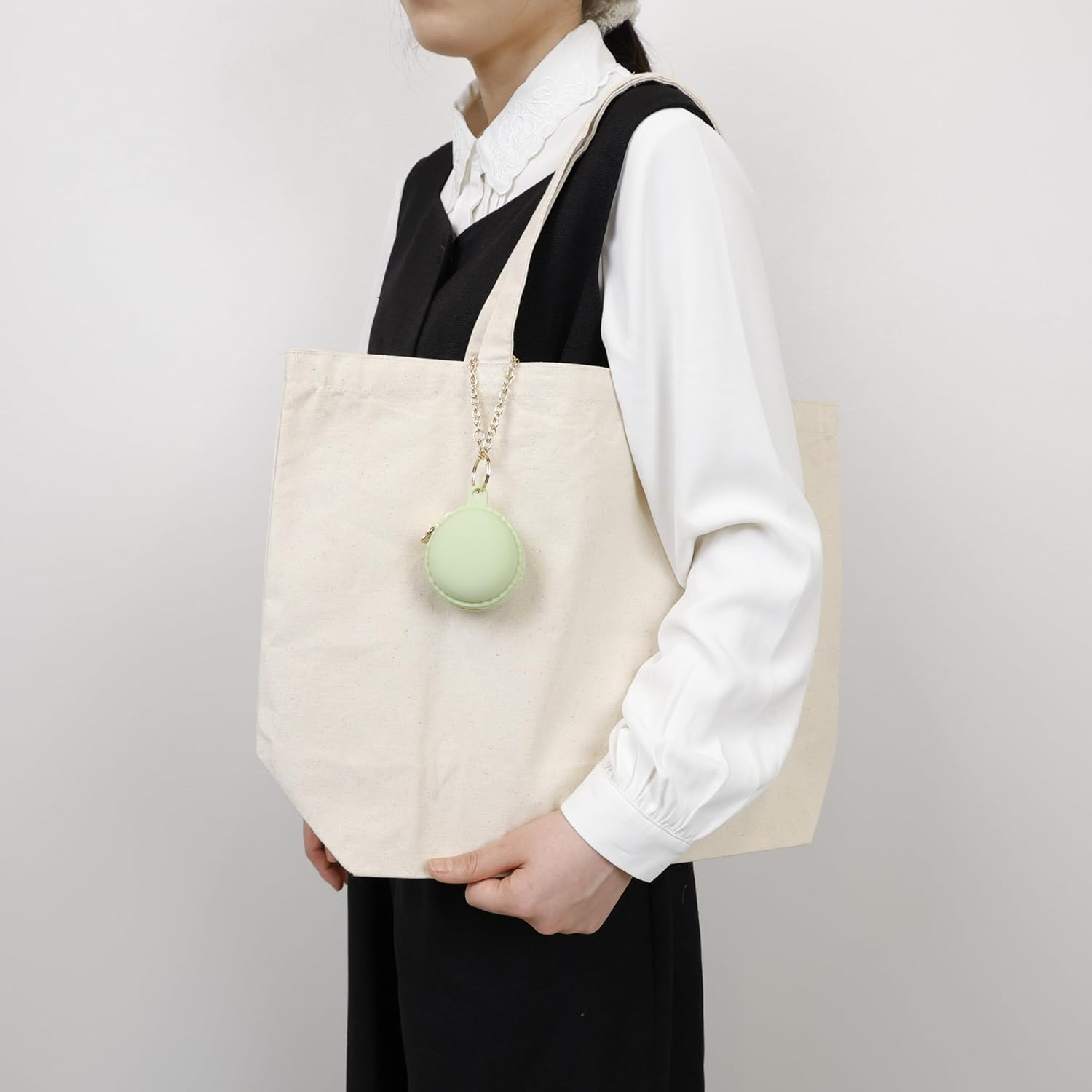 Marushin Pouch Yap Macaron Accessory Pouch with Chain - Flamboers Macaron image number 2