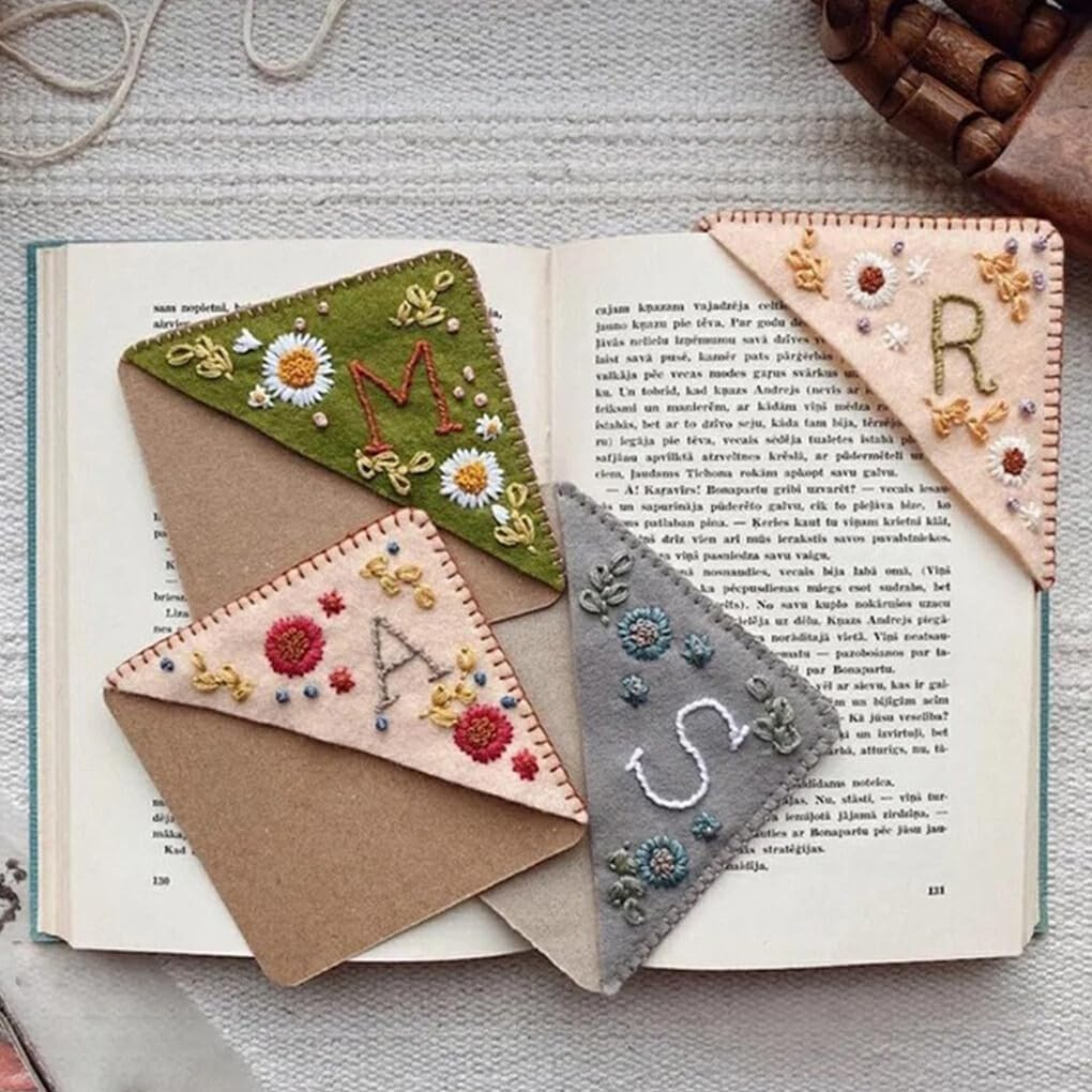 Stylish and Practical Hand Embroidered Corner Bookmark Gift Cloth Functional Decoration Book Lovers Sleek for Students, Autumn, A image number 2