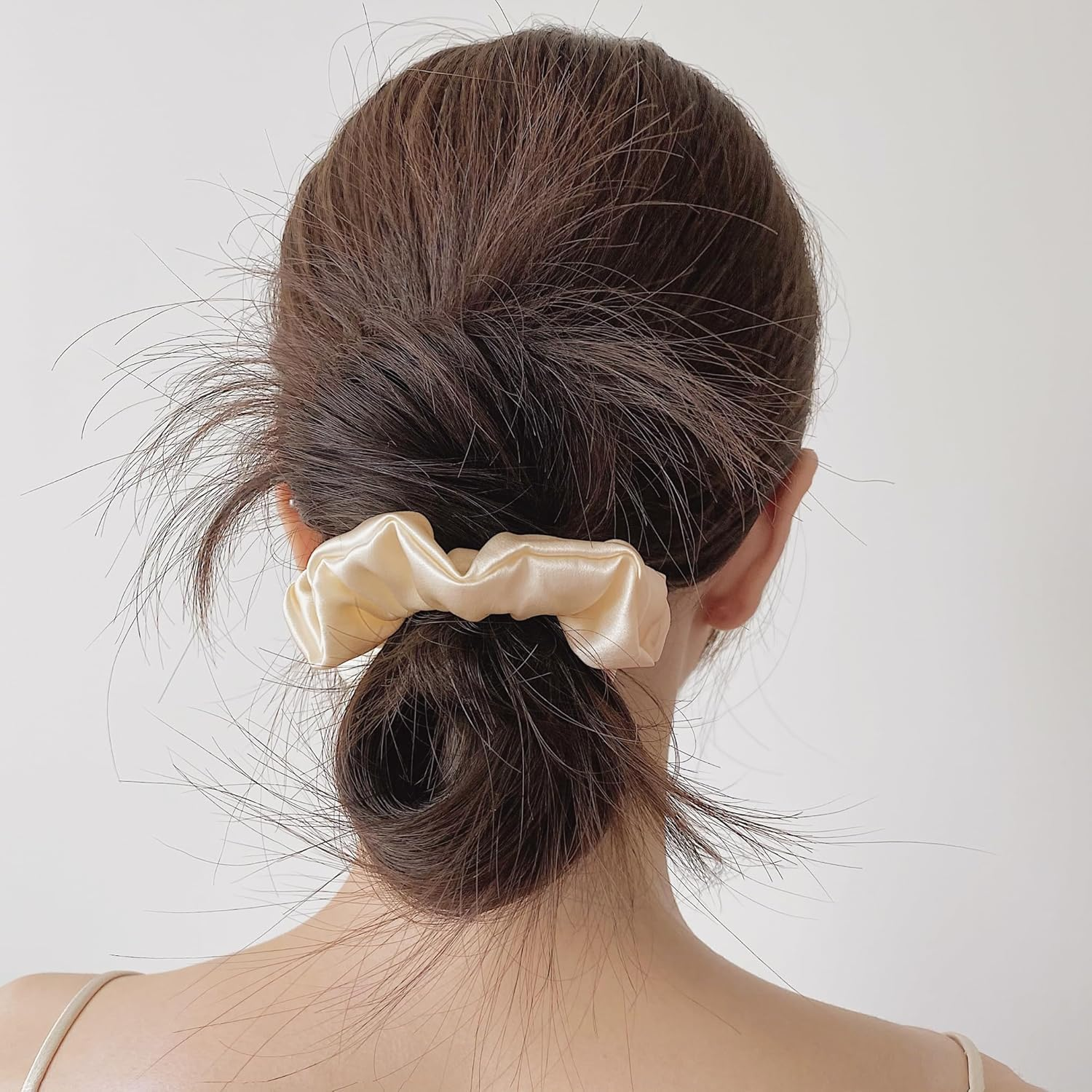 TRIXES 10PK Team Bride Satin Scrunchies - Hen Do Party Accessories - Bride to Be Party Favours image number 3