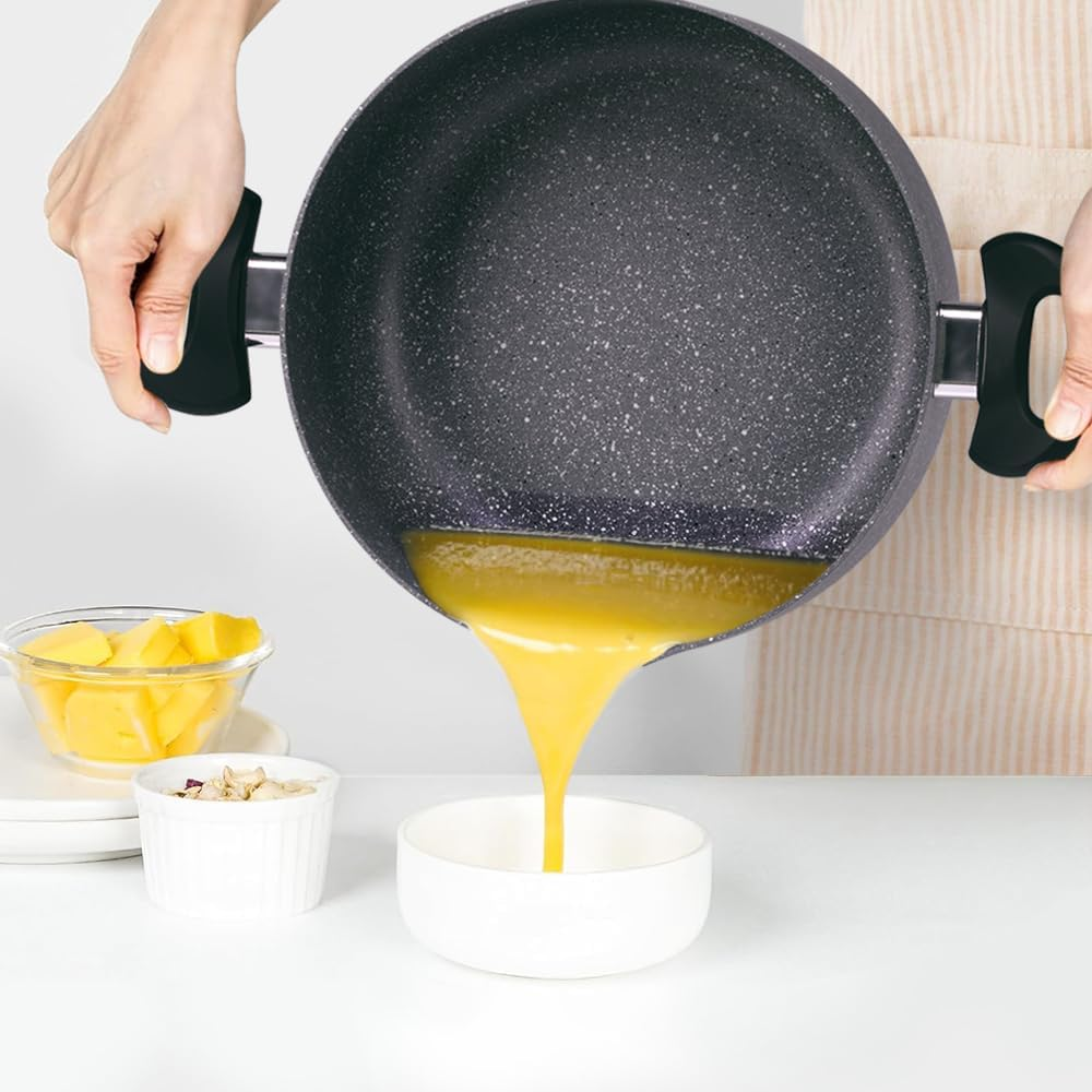 RELICE Non Stick Pot Cooking Stock Pots Saucepan Multipurpose Cast Cookware Set Pan with Strainer Glass Lid 4.4 Qt Two-Handled for Soup Noodle, Induction Comptable, PFOA Free 2025 New 24CM (4.2L) image number 4