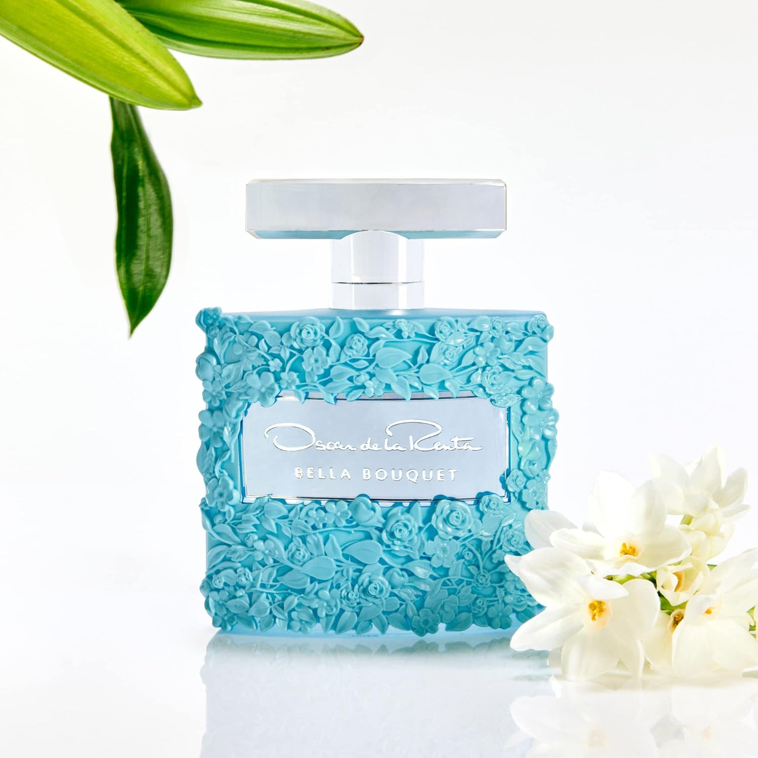 Bella Bouquet by Oscar De La Renta for Women - 3.4 Oz EDP Spray image number 3