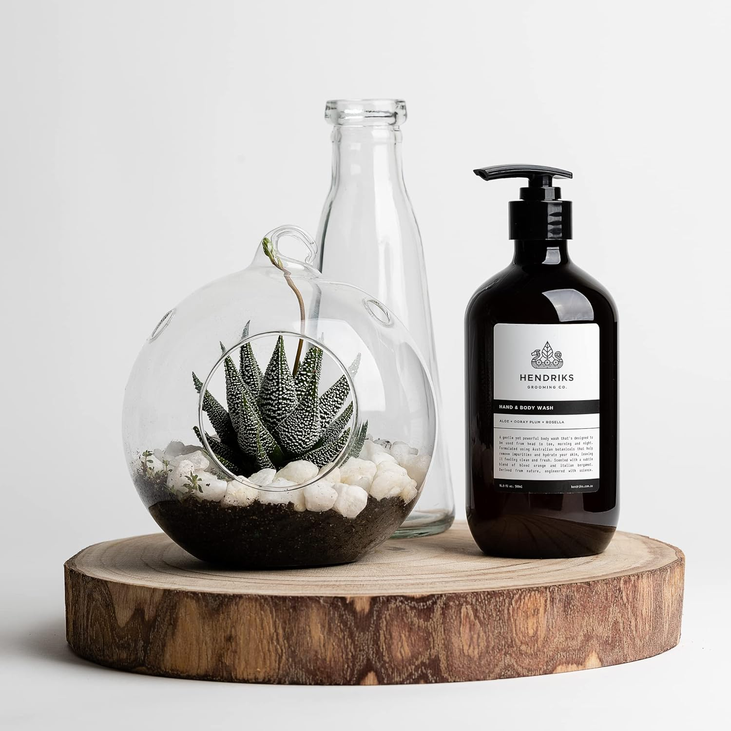 Hendriks&trade; Hand & Body Wash for Men | Natural, Sustainable, Vegan | Aloe + Ooray Plum + Rosella Flower | 500Ml