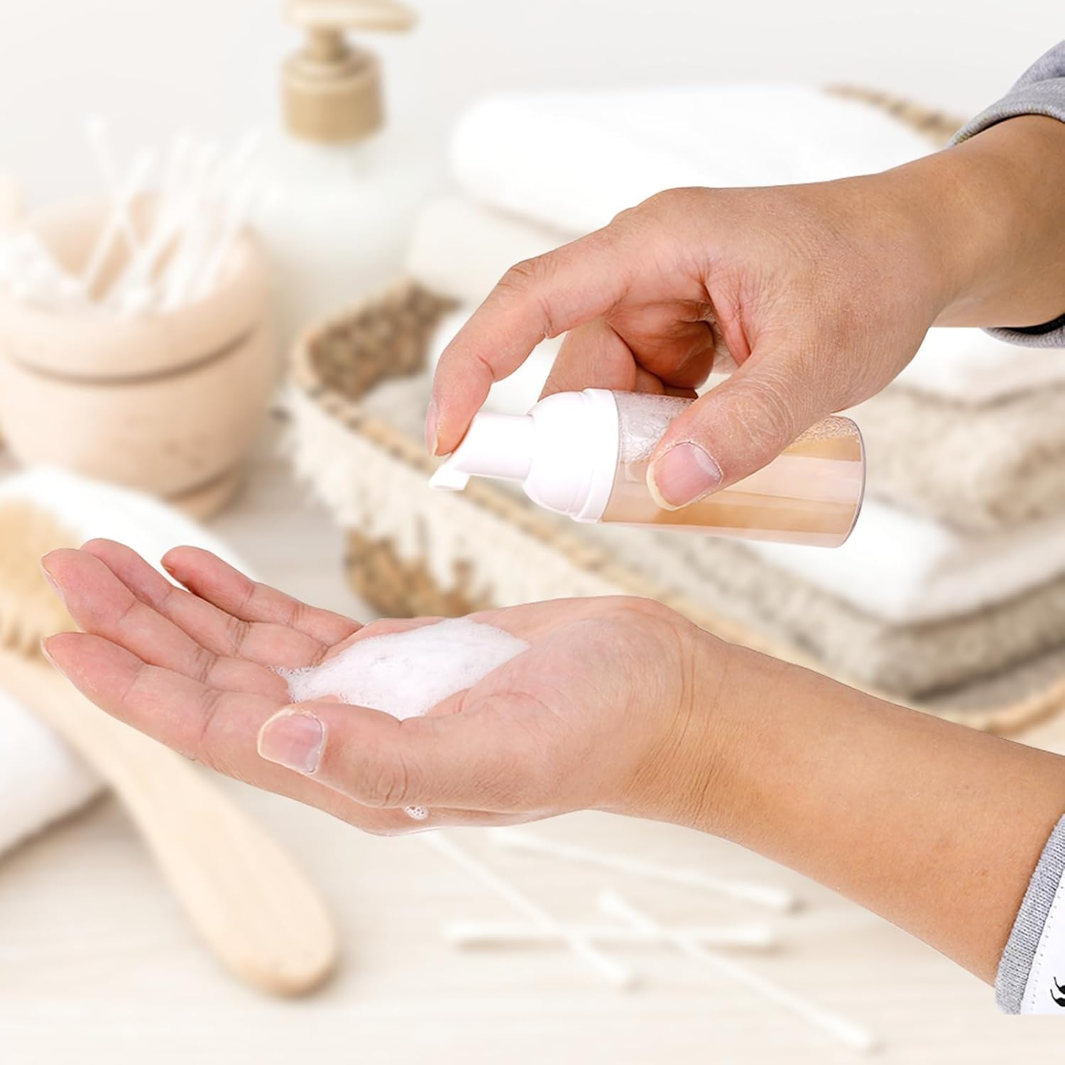 Mini Travel Foaming Pump Bottles, 3Pcs Foam Soap Dispenser Mini Empty Foaming Soap Dispenser,Empty Refillable Clear Plastic Foam Pump Bottle,Plastic Mini Foam Pump Bottle Lash Shampoo Foam Bottle image number 6