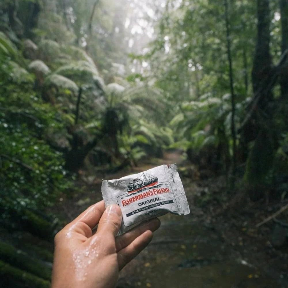 Fisherman Friend Extra Strong Original Lozenges 12 X 25 G image number 3