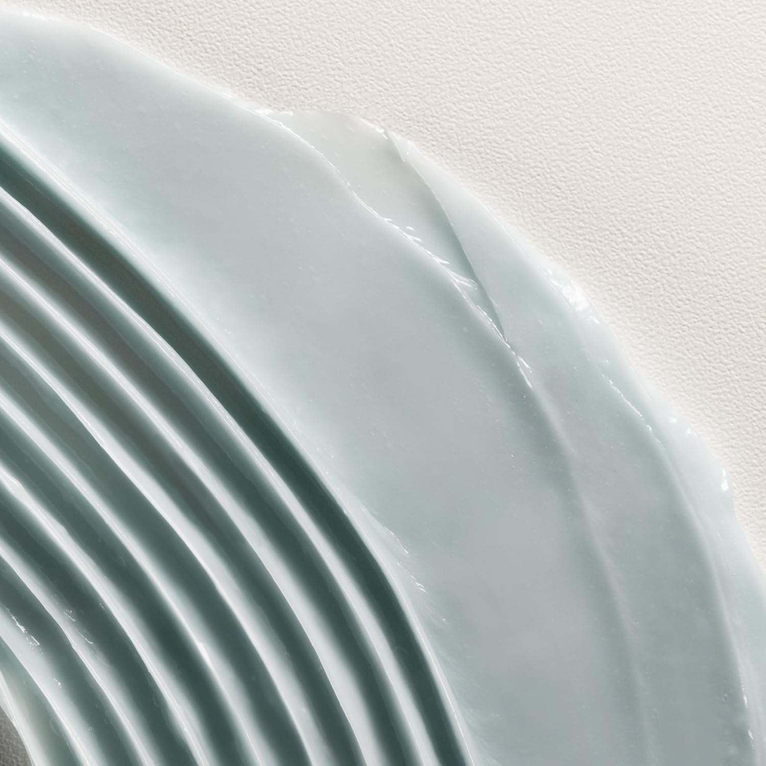 Davines Minu Hair Mask, 8.45 Fl Oz image number 5