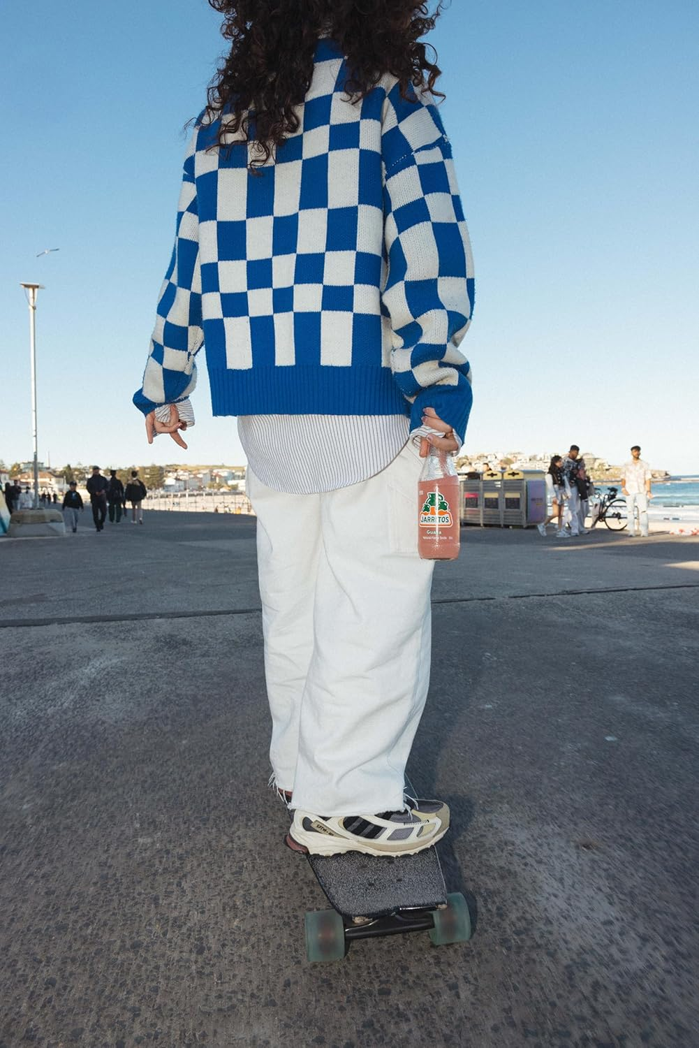 Jarritos Guava Soda, 24 X 370 Ml, Glass Bottles image number 4
