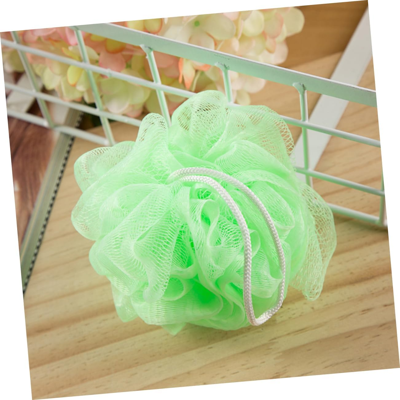 LALADEFIEE 16Pcs Mixed Balls Power Scrubbers Soft Loofah Sponges for Shower Body Scrubbing image number 6