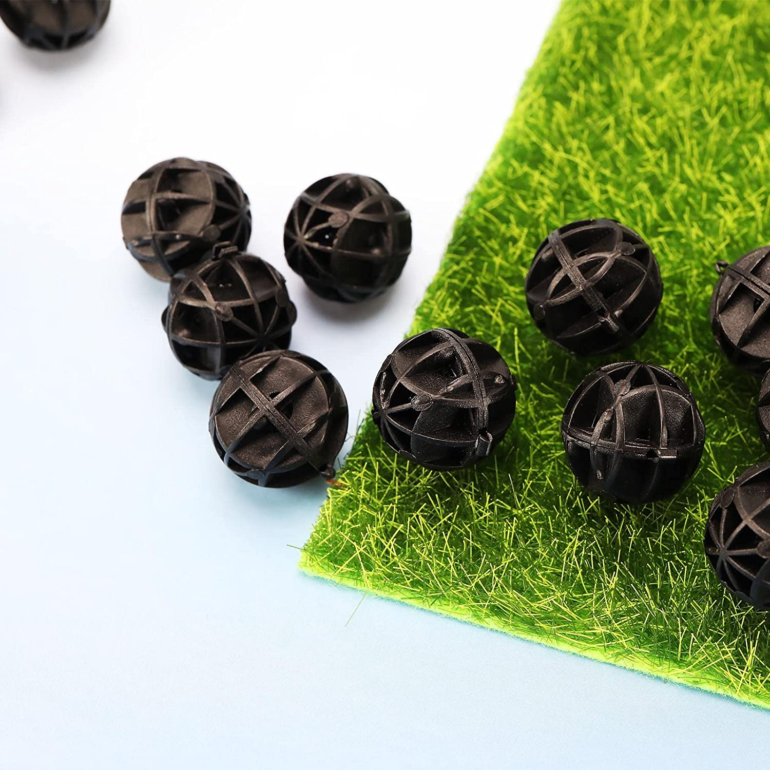 Emagtech 50PCS Bio Porous Filter 16Mm Biochemical Ball Filter Media Water Filter Material with Cotton for Fish Tank Pond Aquarium Filter Accessories image number 3