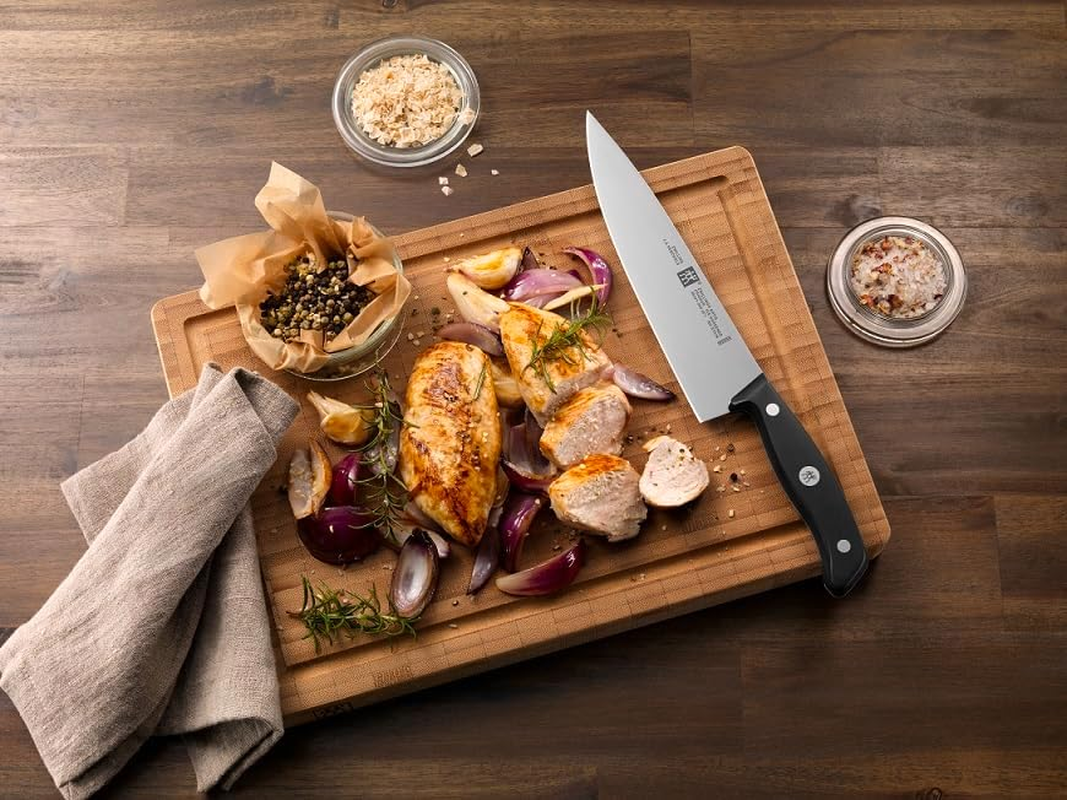 ZWILLING Gourmet Chef'S Knife, 20 Cm, Stainless Special Steel, Ergonomic Plastic Handle, Black, Made in Germany image number 3