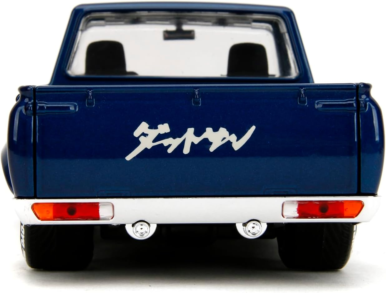 JDM Tuners - 1:24 1972 Datsun 620 Diecast Vehicle image number 3