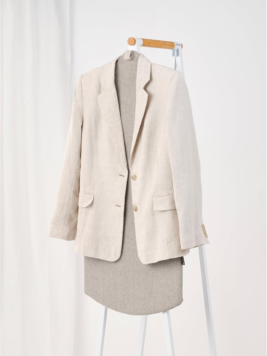 Brabantia - Linn Steam Board - Removable Steamer Accessory for Linn Rack - Heat Resistant Surface - Easier Steaming with Handheld Steamers - Space Saving - Home Accessory - 38 Inches - Gray image number 3