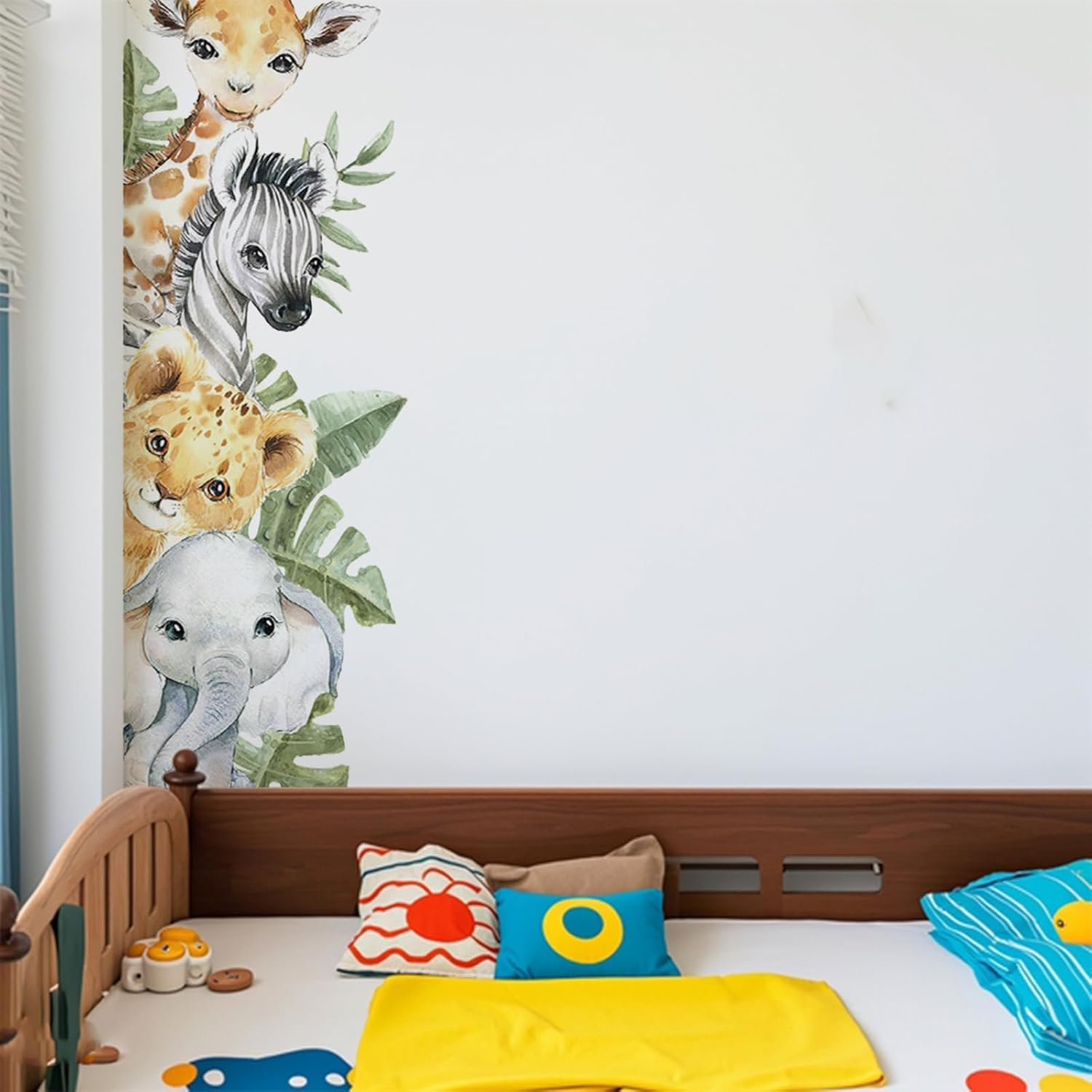 Jungle Animal Wall Stickers Wall Decals Cartoon Animal Giraffe Elephant Zebra Lion Safari Green Leaves Wall Decals for Kids Baby Nursery Bedroom Kindergarten Playroom