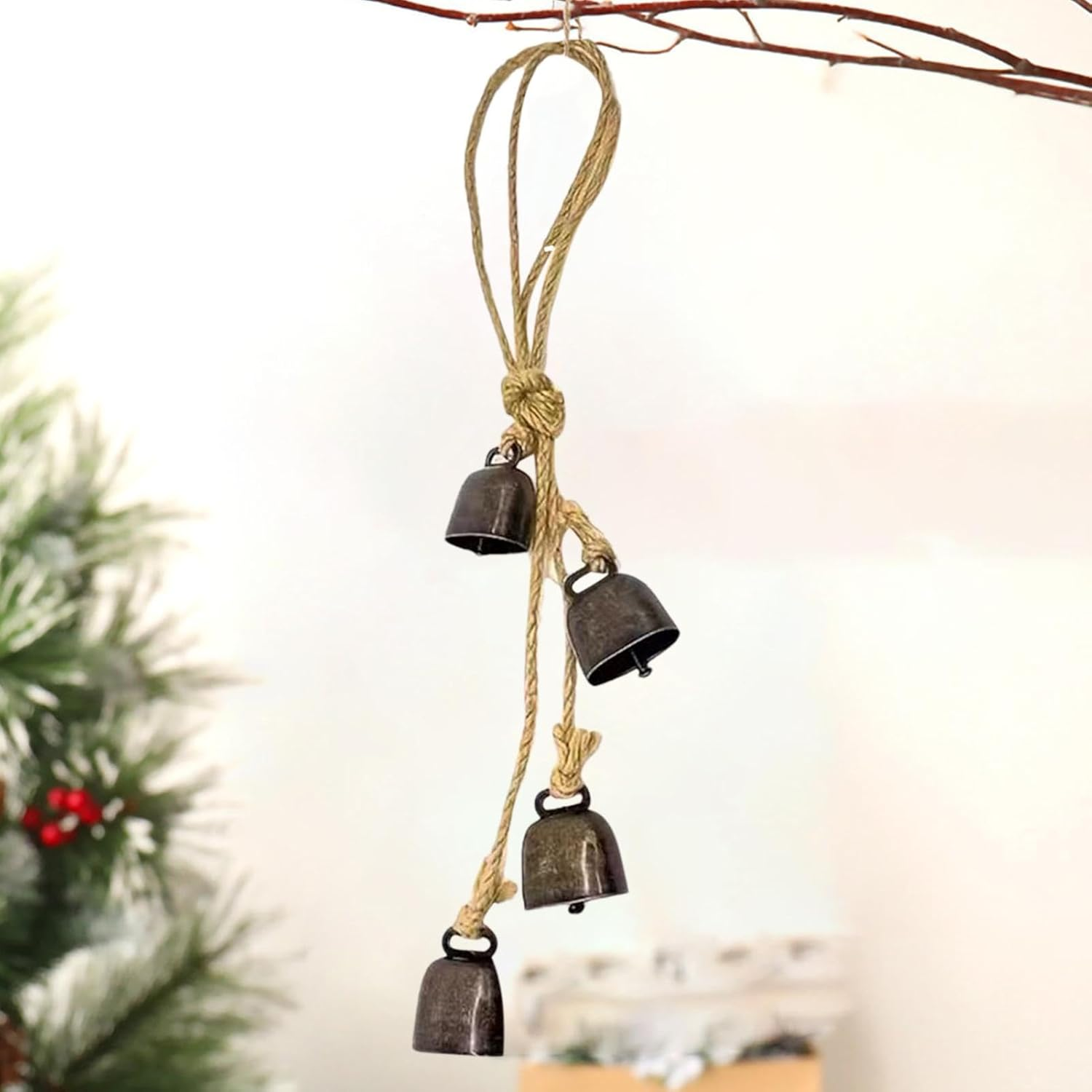 Grazing Bell, Christmas Tree Bell String, Cow Horse Sheep Grazing Bells with Rope, Small Iron Bells, Cattle Goat Farm Loud Bell for Animals