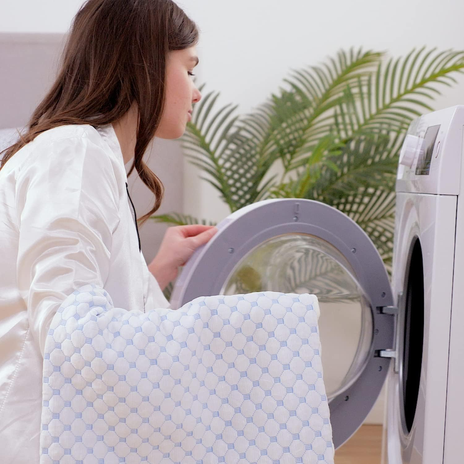 TARODEA Cooling Pillows Queen Size Set of 2, Memory Foam Pillows with Zipper, Adjustable Firmness for Sleeping Cool Cold Pillow to Hot, Side, Back and Stomach Sleepers (Queen 51X76Cm) image number 3