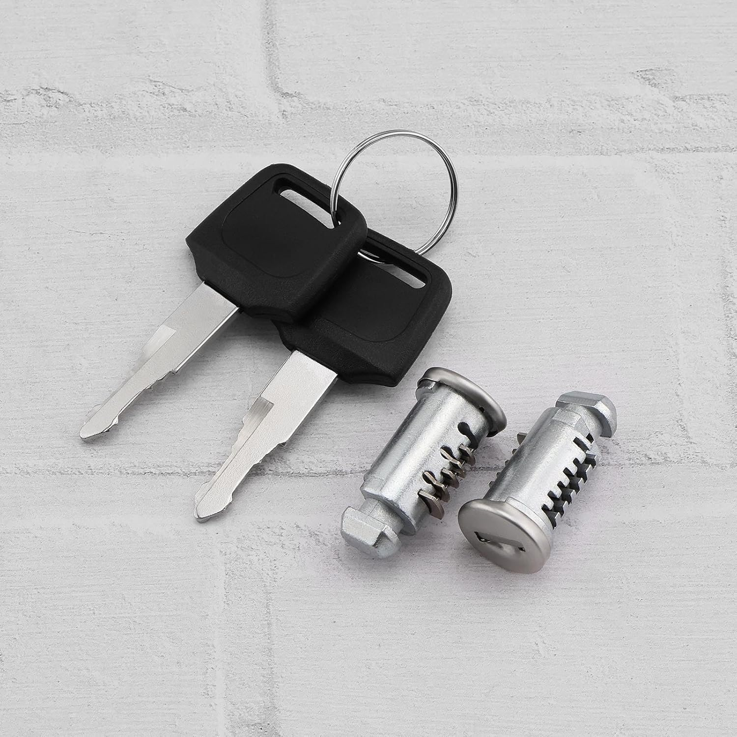 OTOTEC 4PCS Roof Rack Roof Box Barrel Security Locks Roof Cargo Lock for Bike Rack Roof Racks Ski Rack Cross Bars Towers Kayak Rack with Keys Suitable for Hole Size 12.5Mm image number 2