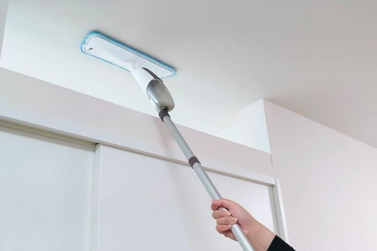 [Safe Japanese Company] Sm-011Br|Can Be Used Upside down with Water Spray OK! Multi-Spray Mop | Lightweight + Water Spray for Disinfecting and Cleaning Floors with Ease; 2 Replacement Pads; Can Be image number 6