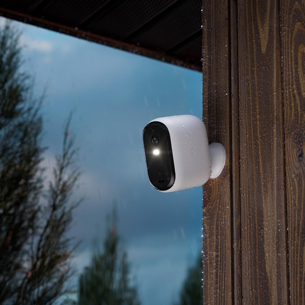 Essential XL Outdoor Security Camera 2K image number 3