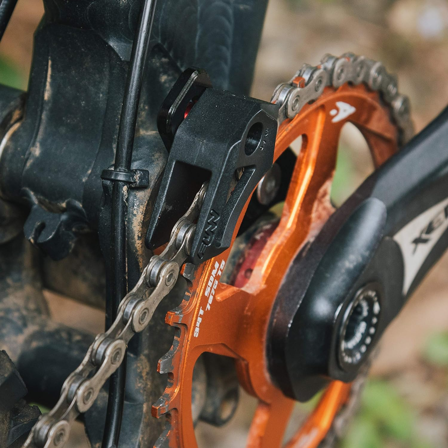 FUNN Bicycle Chain Guide - ZIPPA LITE ISCG05 - Tooth Capacity: 26-36T, BLACK