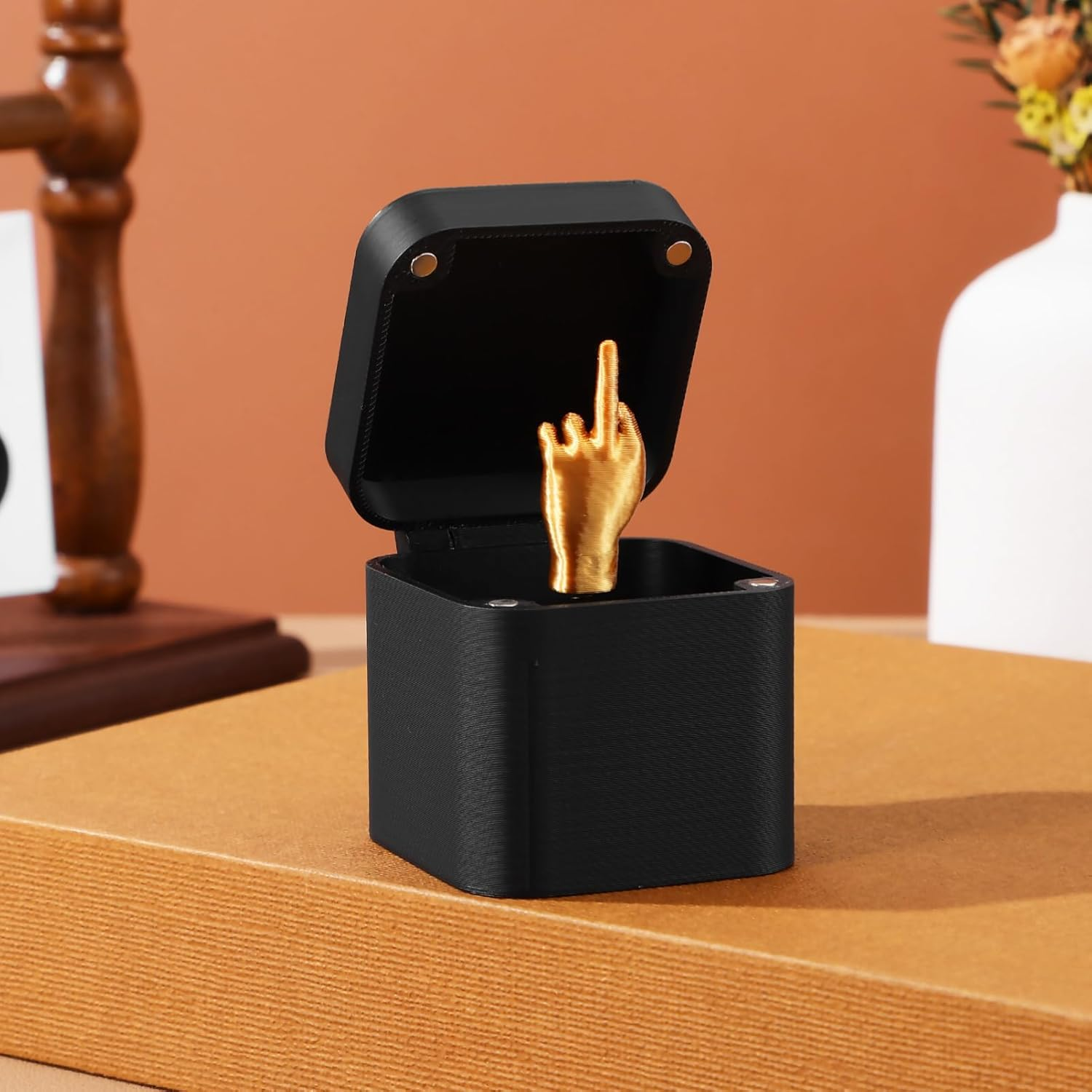 Toyvian Middle Finger Prank Finger for Adults Funny Spoof Toy for Party Birthday and Gag image number 3