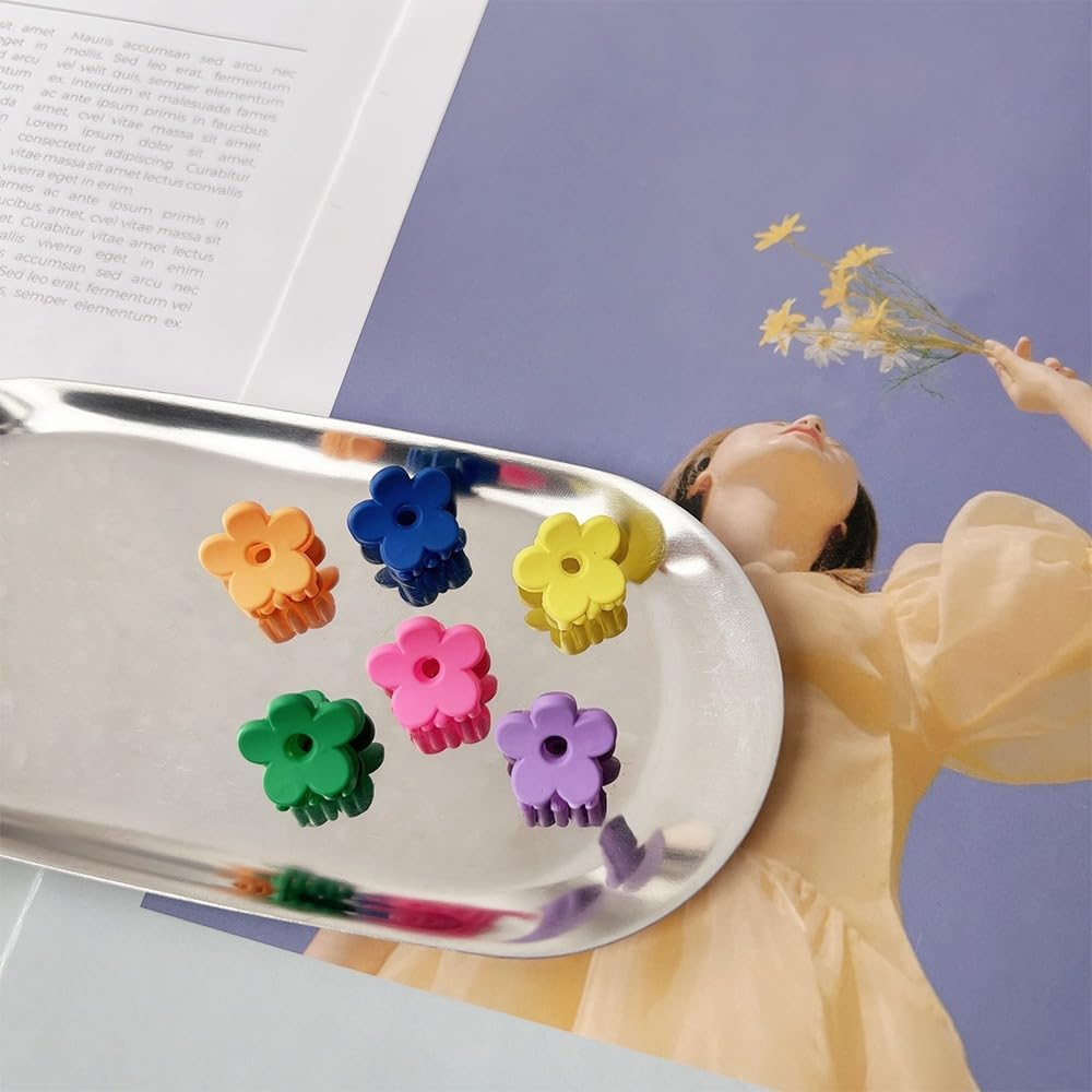 Pack of 7 Mini Flower Hair Clips, 2 Cm, Small Hair Clips for Women, Mini Hair Claw Clips, Strong Hold, Hair Accessories, Claw Clips, Hair Styling Accessories, Everyday Party, Holiday, Royal Blue image number 4
