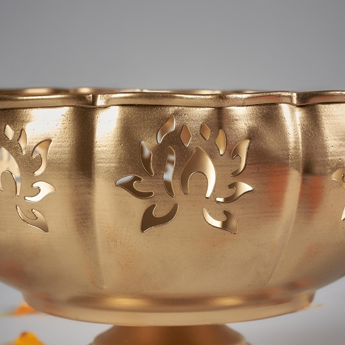 TIED RIBBONS Lotus Urli Metal Bowl for Decor | Iron | Set of 2 | 10, 12 Inch | Urlis for Decoration, Diwali Decor | Urli Bowl for Floating Flowers, Tea Light Candle, Home, Diwali Decorations image number 1