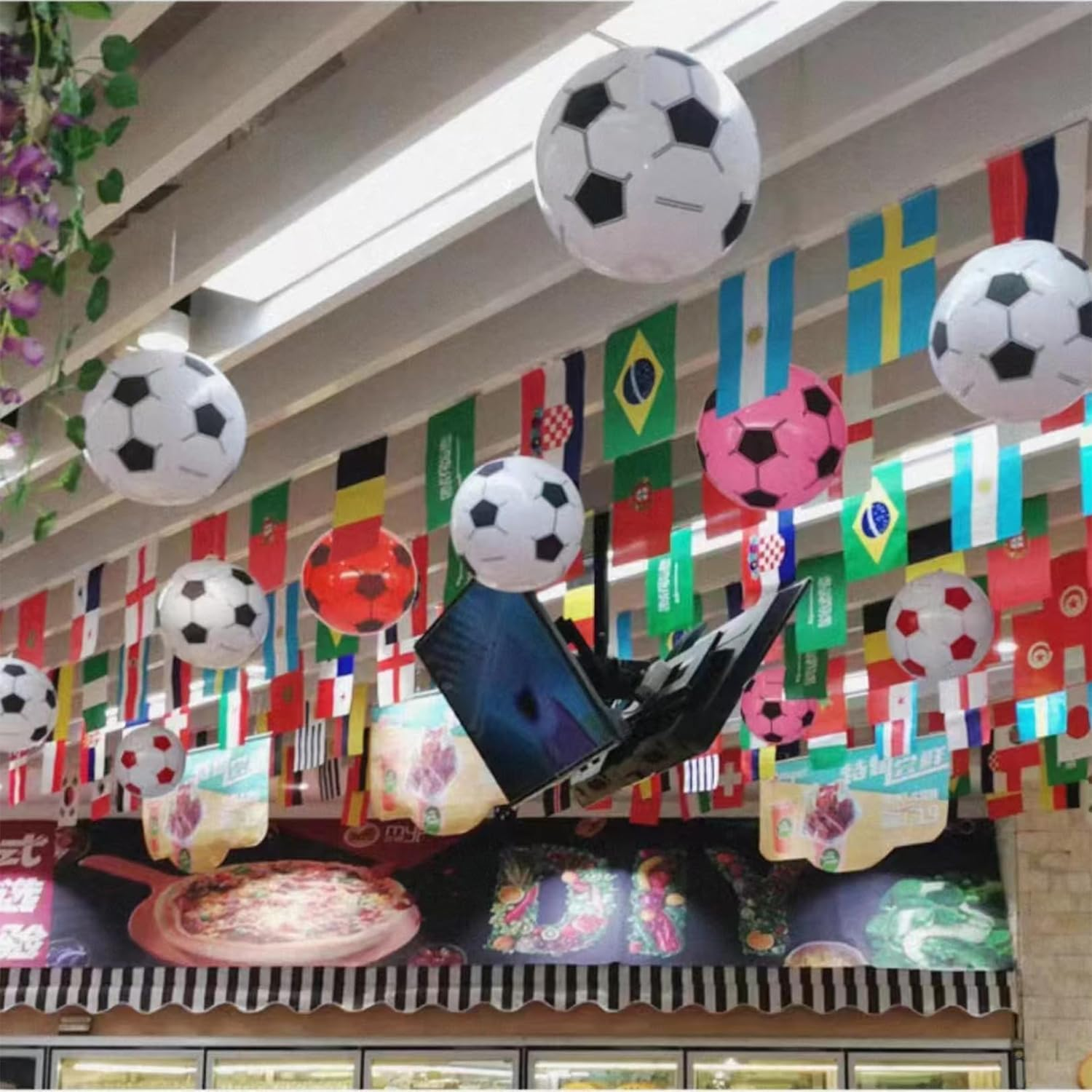 HSLPSM Pack of 2 Water Balls, Inflatable Beach Ball, Inflatable Beach Ball, Children'S Water Inflatable, Inflatable Large Football, Swimming Ball Toy, Beach Ball (Greenish Red) image number 1