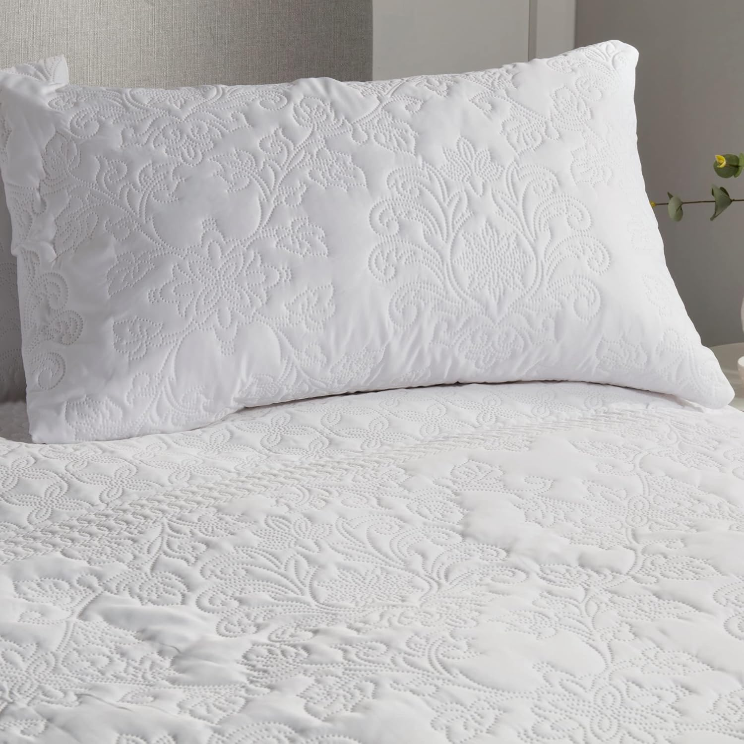 Serene - White Pinsonic Duvet Cover - King Bedding Size (230 X 220Cm) - White Embossed - Embroidery Bedding - Luxury Bed Set - Traditional - Avery Stripe Collection image number 5