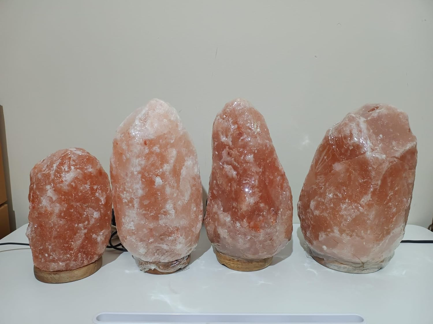 3-4 KG Premium Himalayan Crystal Salt Lamp 100% Authentic, Handcrafted from the Foothills of the Himalayas Beautifully Hand Craft Comes with Complete Electric Fitting &ndash; Quality Guaranteed image number 3