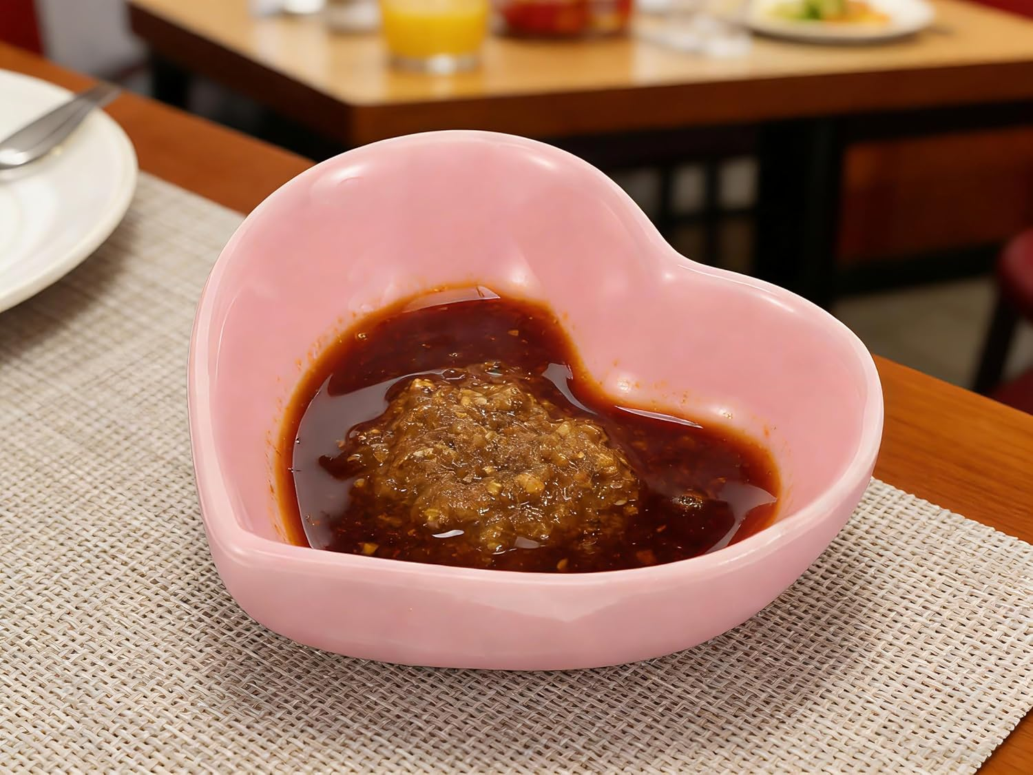 Snack Food Small Ceramic Bowl Heart Shaped Bowl Cute Hamster Rabbit Food Dish Water Feeding for Bunny （Pink） image number 2