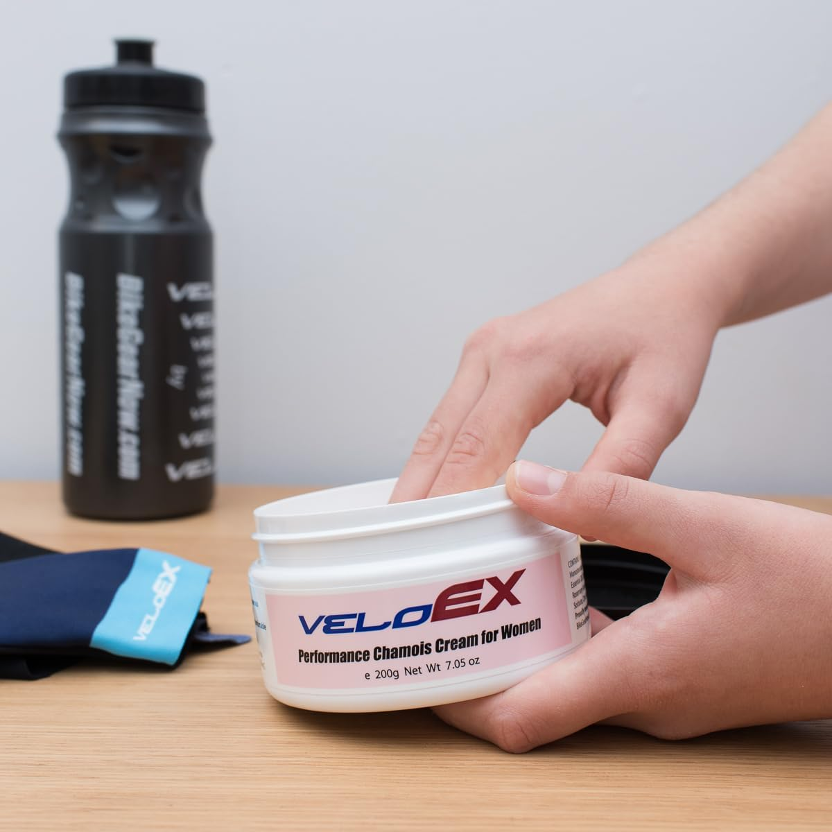 Australian Made. Veloex Performance Chamois Cream for Women. 200G Petroleum Free Formula.