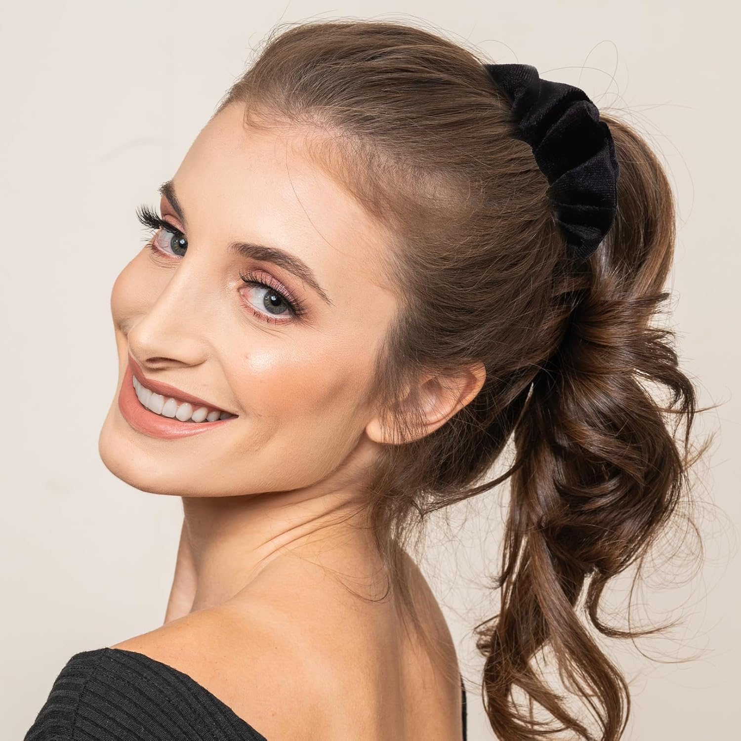 Pack of 4 Hair Bands with Zip, Travel Gadgets Hiding Money, Gadget Secret Compartment Holiday, Women Money Hiding, Safe Travel, Storage, Beach Hiding Valuables at Home image number 4