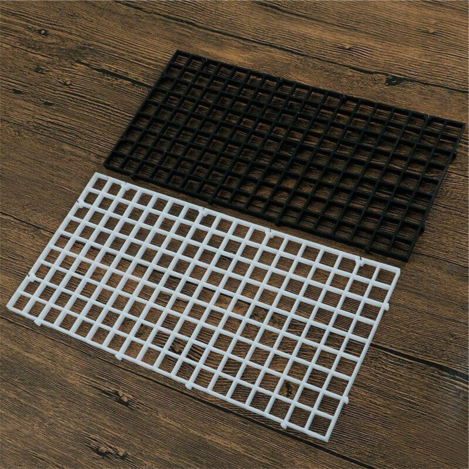 Yotsuba 2PCS Plastic Fish Grid Divider Durable Holder Tank Tray Egg Crate Aquarium Fish Tank Bottom Isolation, Black/White (Black) image number 2
