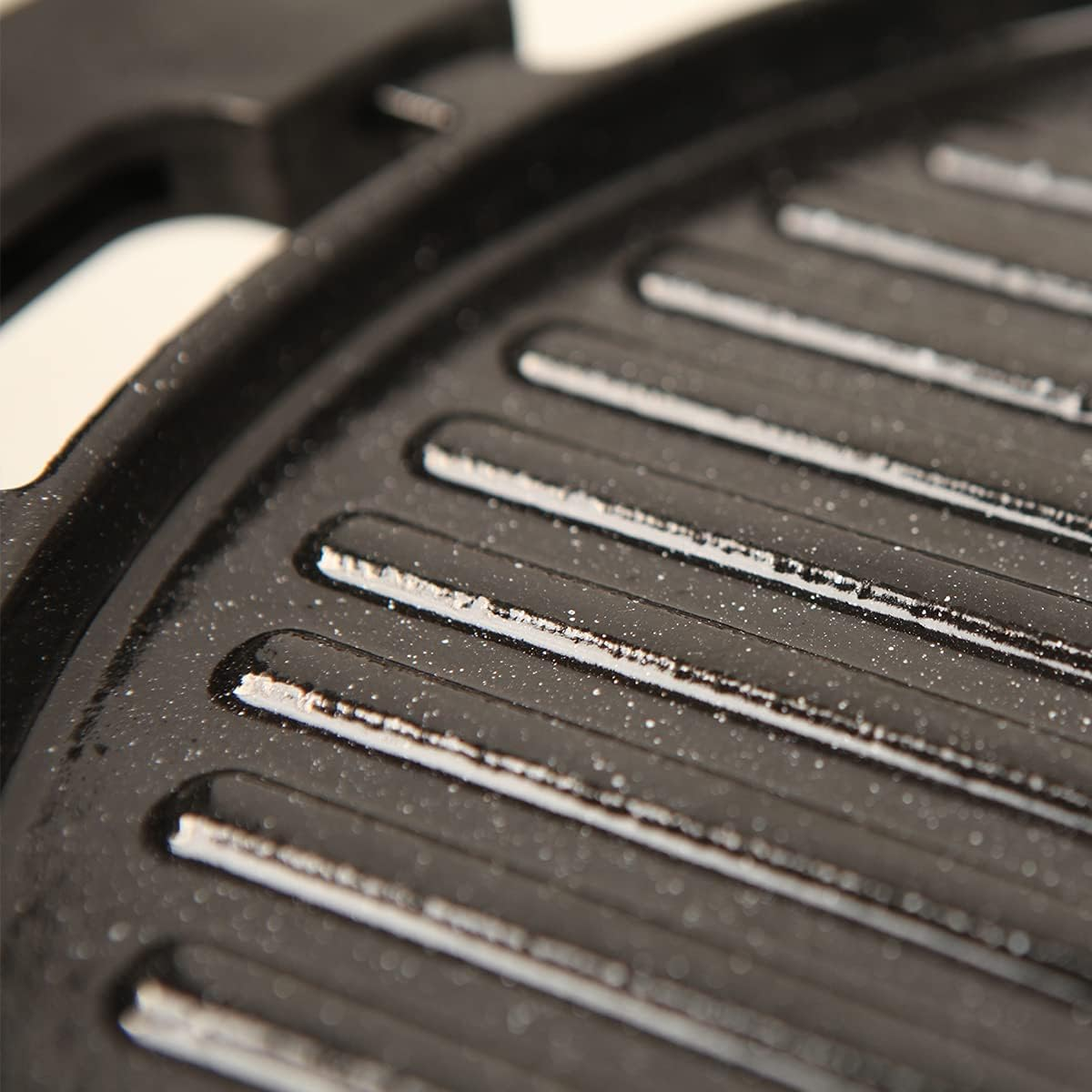 NUWAVE Cast Iron Grill with Enameled Non-Stick Coating, Designed for the Nuwave Precision Induction Cooktop image number 4