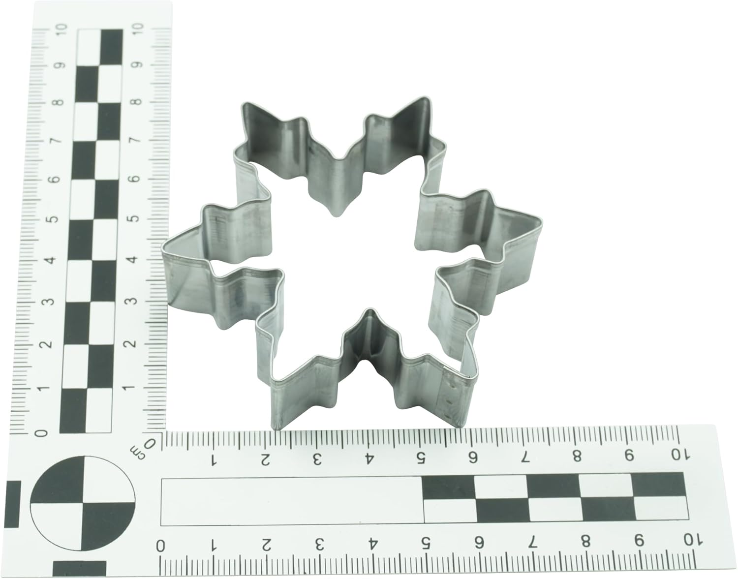 Set of 3 Snowflake Cookie Cutters - Dishwasher-Safe Stainless Steel Cookie Cutters - for Baking Biscuits, Patio Cookies & Linzer Eyes - 45053 image number 2