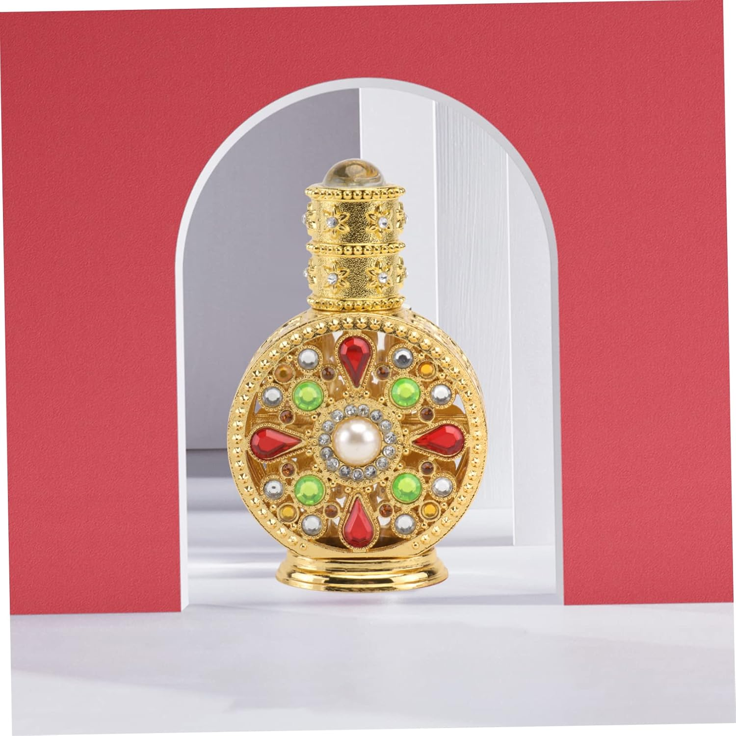 1Pc Elegant Perfume Bottle Aromatherapy Container Stylish Alloy Design for Travel for Women Decorative Bathroom Bedroom Accessory