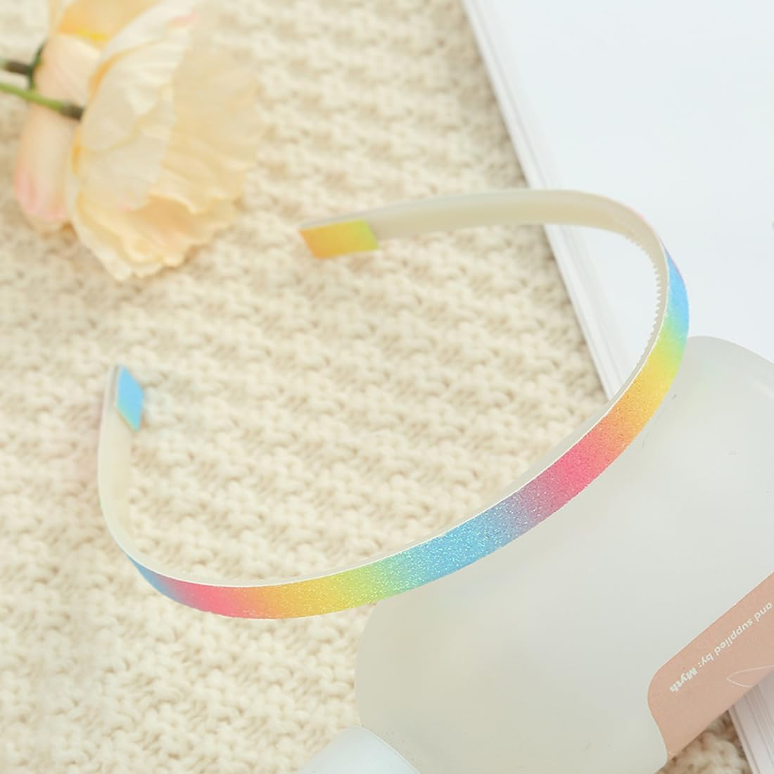 Pack of 5 Glitter Hair Bands Glitter Sequins Colourful Hair Accessory Plastic Non-Slip Glitter Confetti Rainbow Hair Bands with Teeth Sequins Coated Headbands for Little Girls image number 1