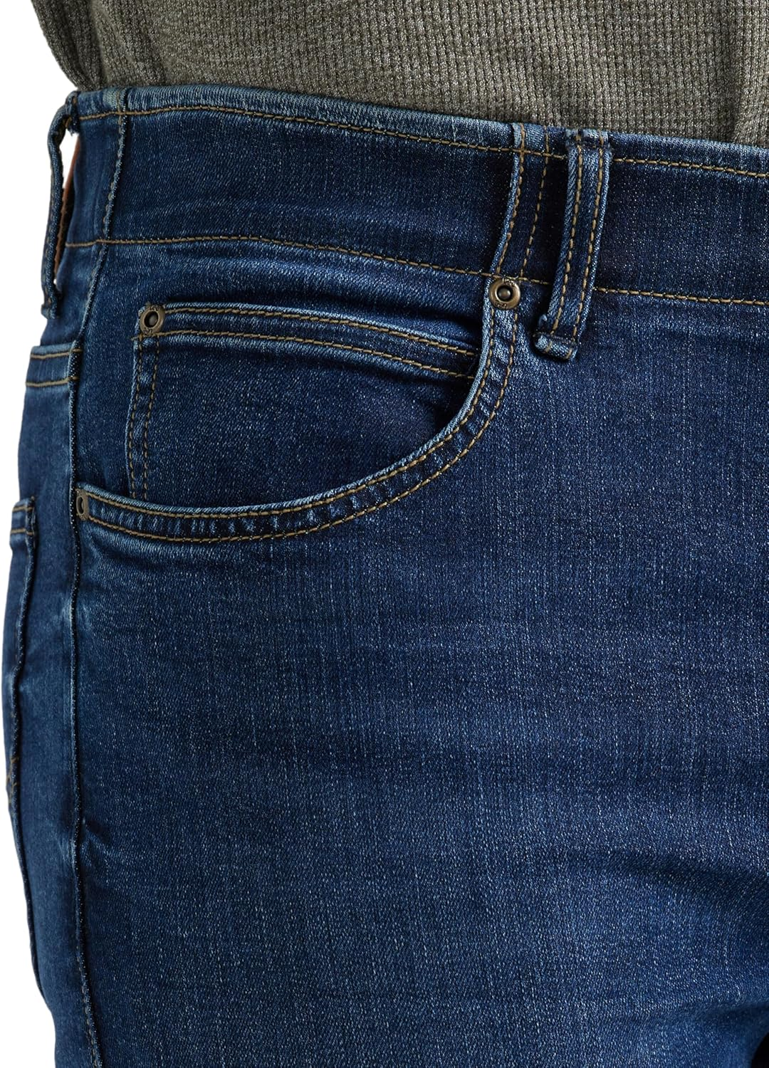 Lee Lee image number 1