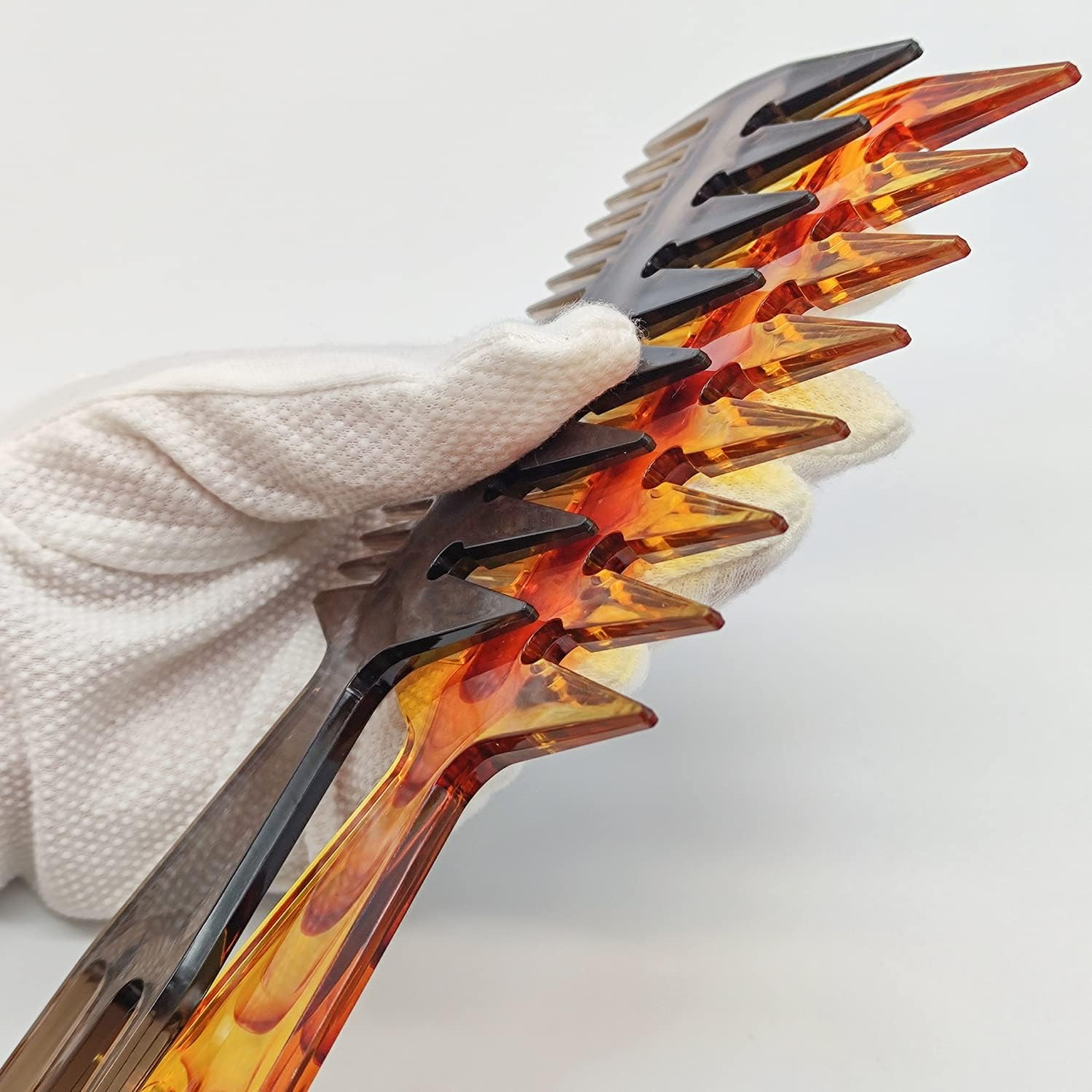 Losaria Hair Pick Comb, 3 in 1 Fish Tail Bone Shape Professional Stylist Comb, Amber (Hairdressing Salon, Home Personal Application, All Kinds of Hair Styling) image number 2