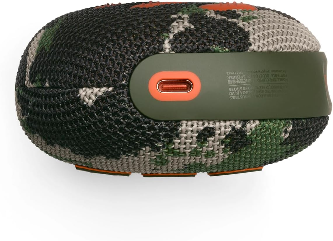 JBL Clip 5, Ultra-Portable JBL Pro Sound, Redesigned Carabiner, up to 12 Hours of Playtime plus 3 Hours with Playtime Boost, Waterproof and Dustproof, Multi-Speaker Connection by Auracast, Squad image number 3