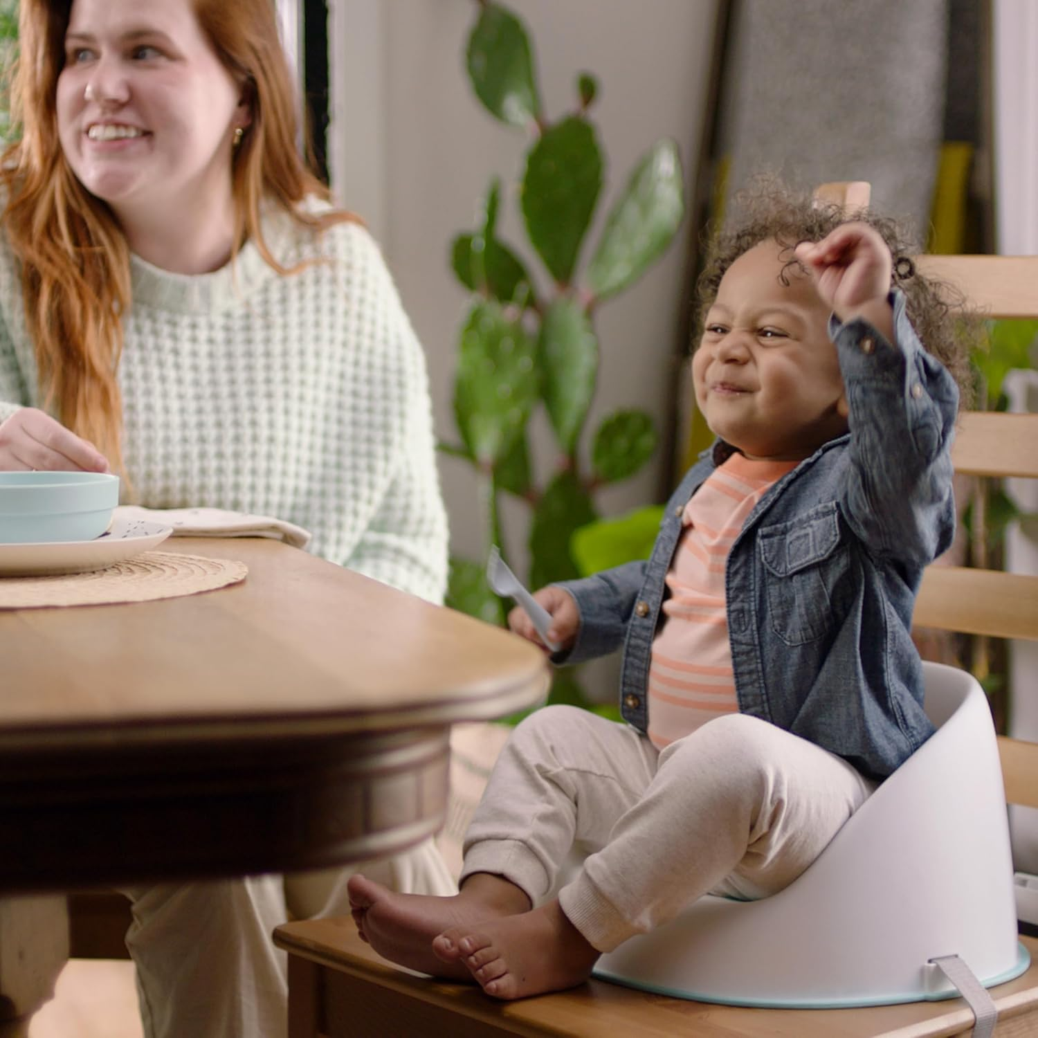 Ingenuity Ity Simplicity Seat Easy-Clean Baby Booster Feeding Chair, 3-Point Harness, Washable Removable Straps - Grey image number 3