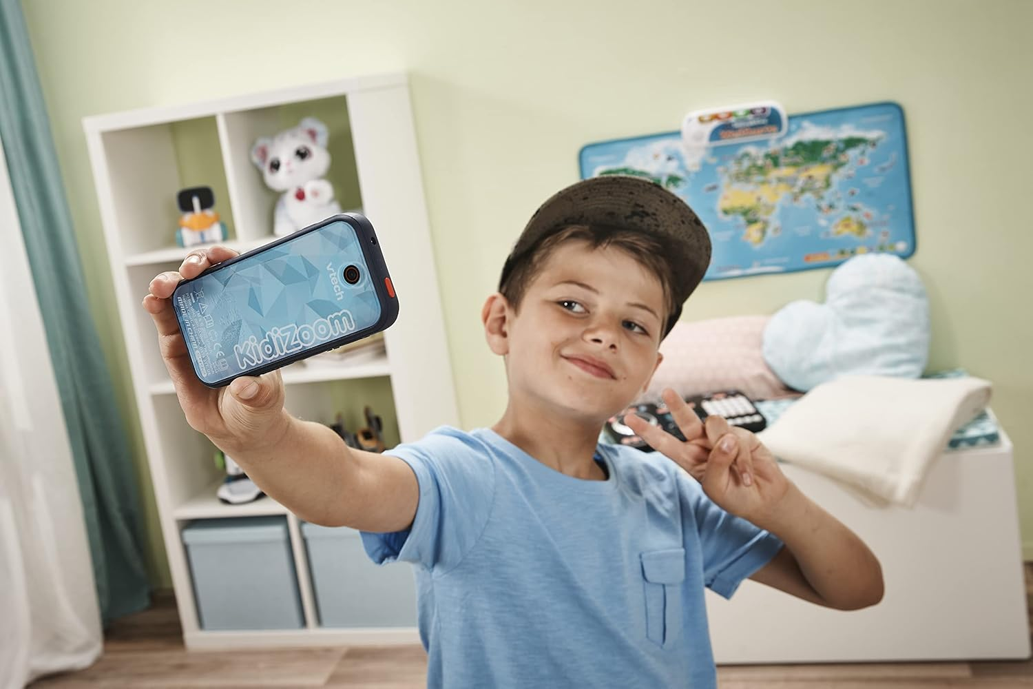 Vtech Kidizoom Snap Touch | Bluetooth Device for Kids with Camera & Games | Suitable for Boys & Girls 6+ Years | Blue image number 6