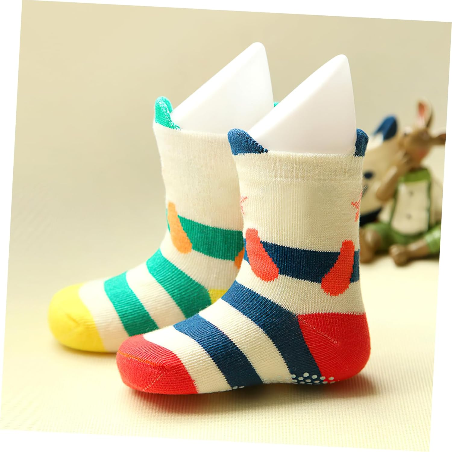 4Pcs Baby Foot Mannequin Display Models Small Plastic Toddler Shoe Store Accessory White and Skin Tone 11.5Cm 14Cm Abstract Feet for Retail Display image number 5