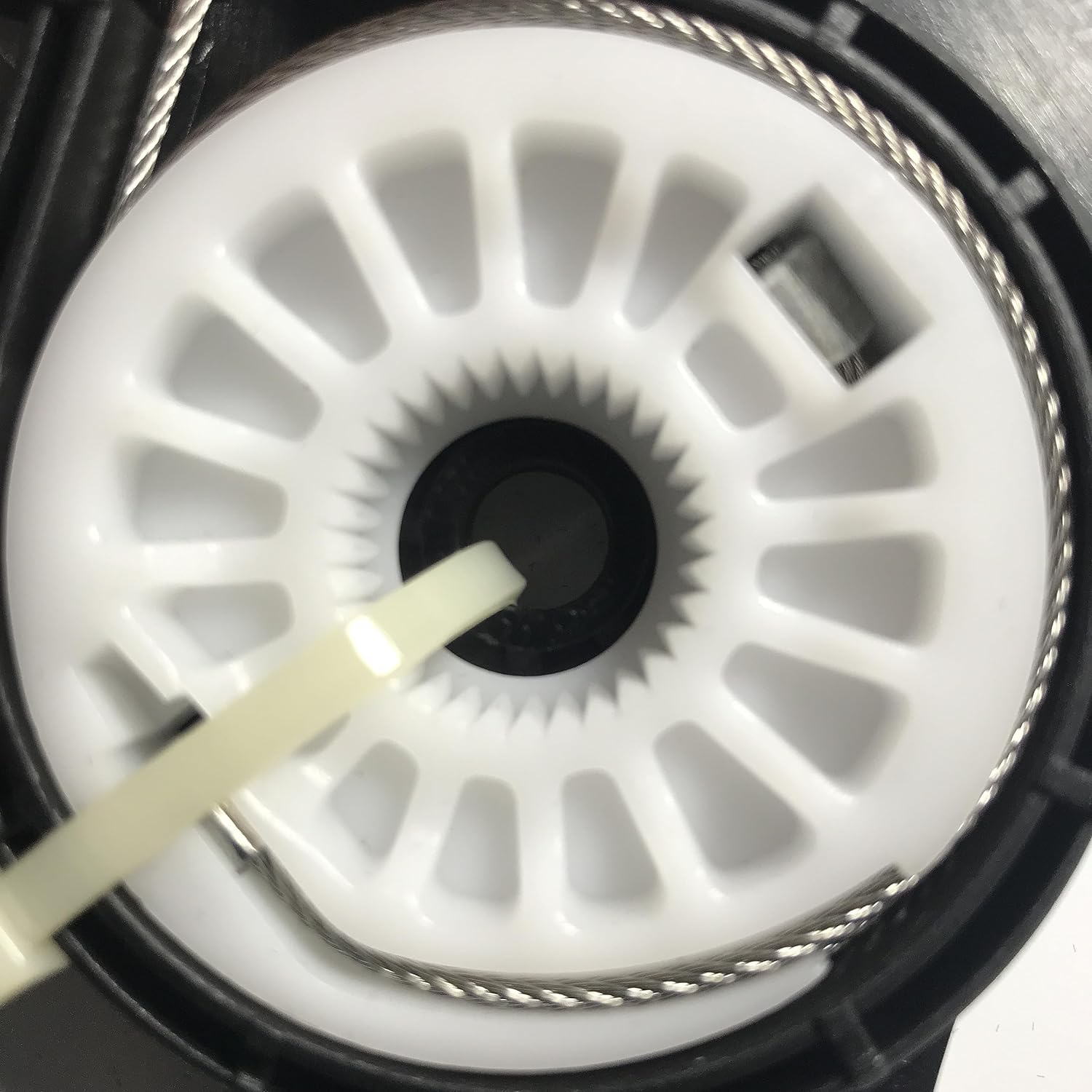 Window Regulator Repair Kit Compatible with VW Beetle Convertible 2003-2010 Rear Left