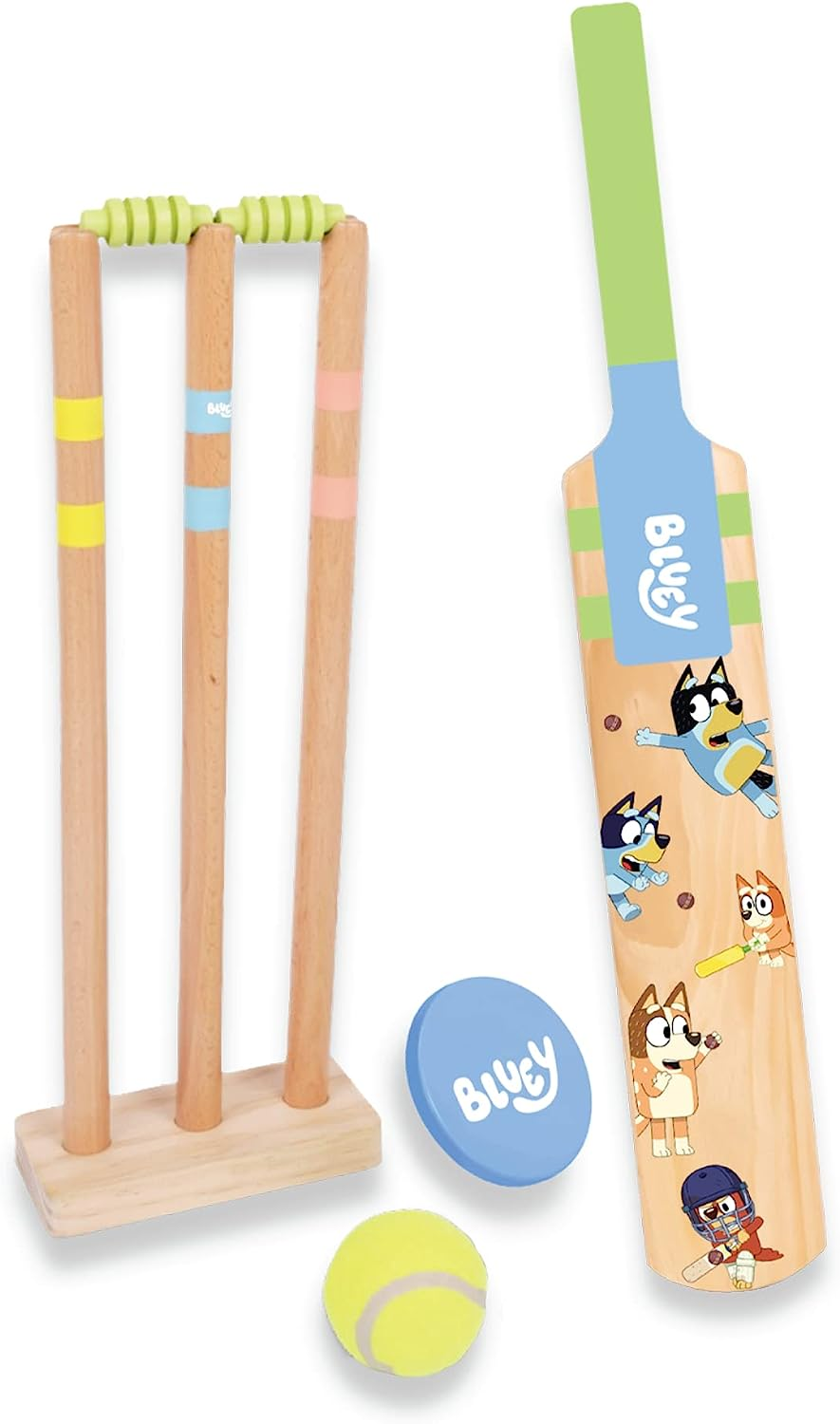 Bluey Wooden Cricket 10-Piece Activity Toy Playset image number 4