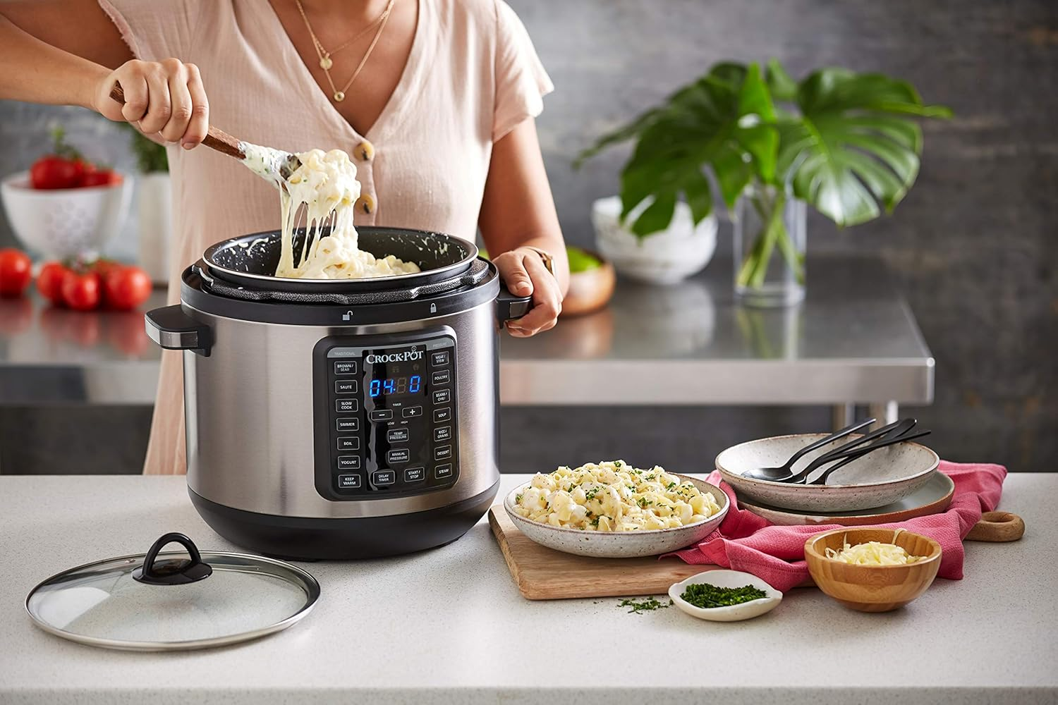 Crock-Pot Express Crock XL Multi Cooker | Slow Cooker, Saut&eacute;, Pressure Cooker, Rice Cooker & Food Steamer | 7.6L (10-12 People) | Removable Non-Stick Bowl | Stainless Steel | CPE300 image number 2