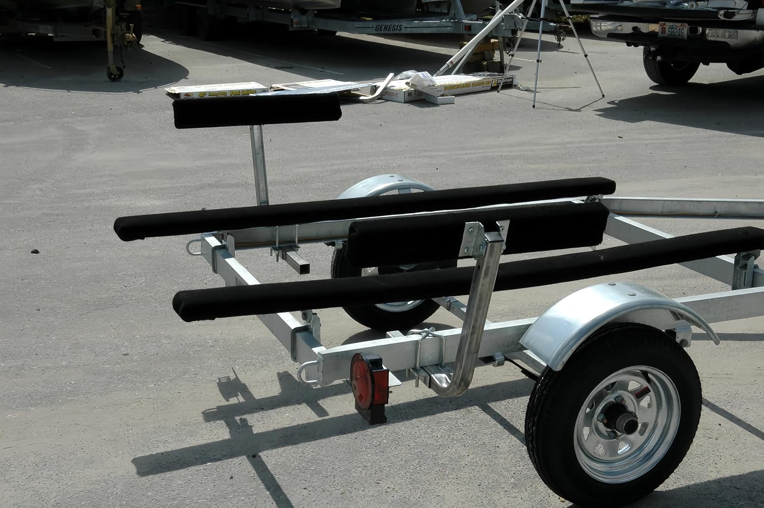 Boat Trailer Guides 2-4 Foot Bunk Boards Kit - 24 Inch Carpeted Guide on Tilting Side Bunks for High Beam, Box or C-Channel Trailers with Mounting Frames and Hardware image number 3